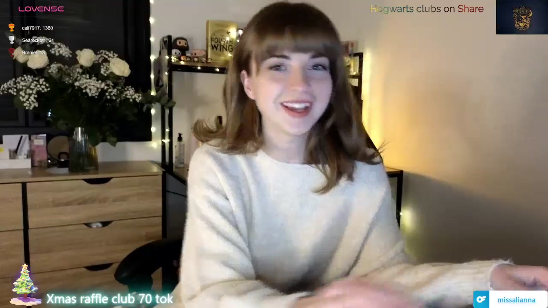 Gallery image thumbnail from Aliannaa's myfreecams stream on, 12/23/2023, 18:38 image 4 of 20