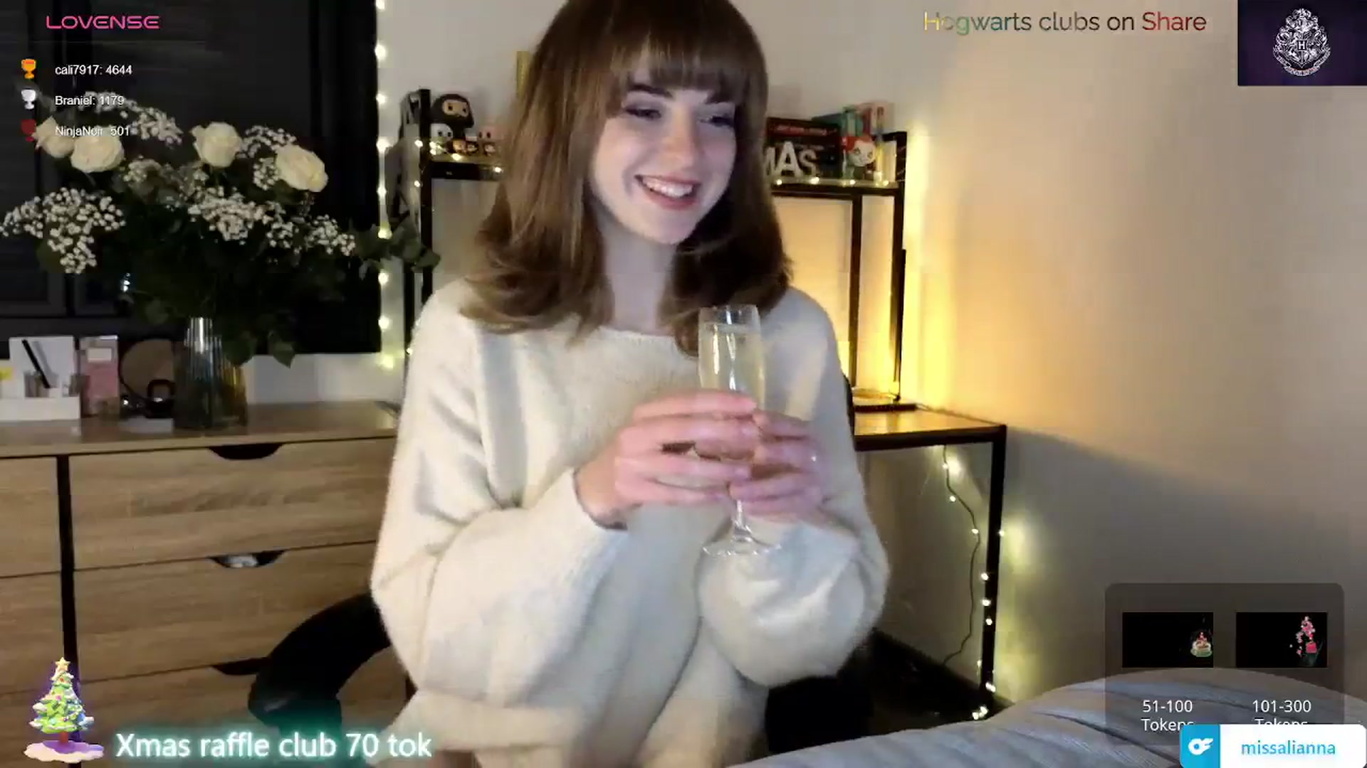Gallery image thumbnail from Aliannaa's myfreecams stream on, 12/23/2023, 18:38 image 8 of 20