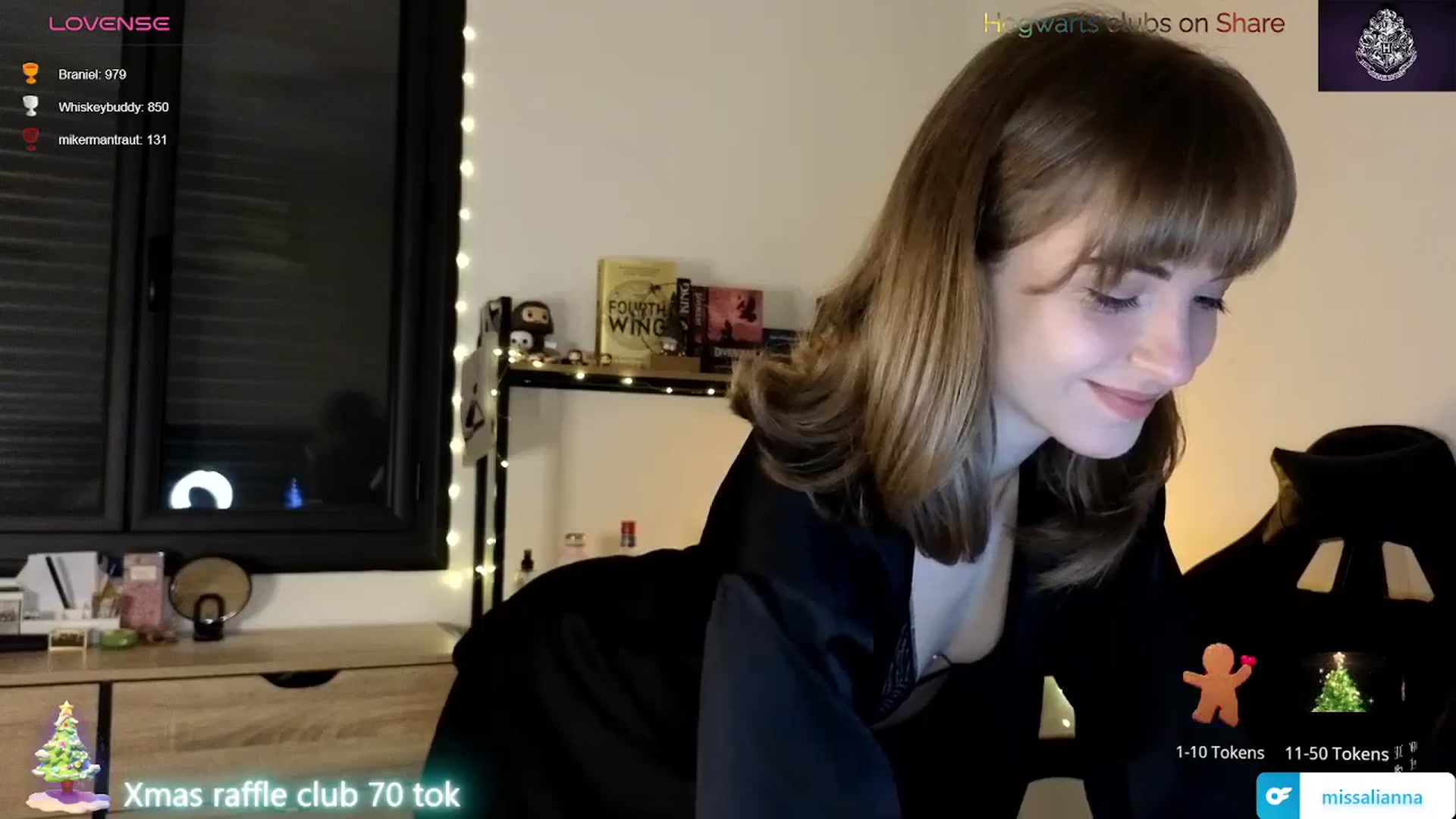 Gallery image thumbnail from Aliannaa's myfreecams stream on, 12/27/2023, 21:41 image 4 of 20