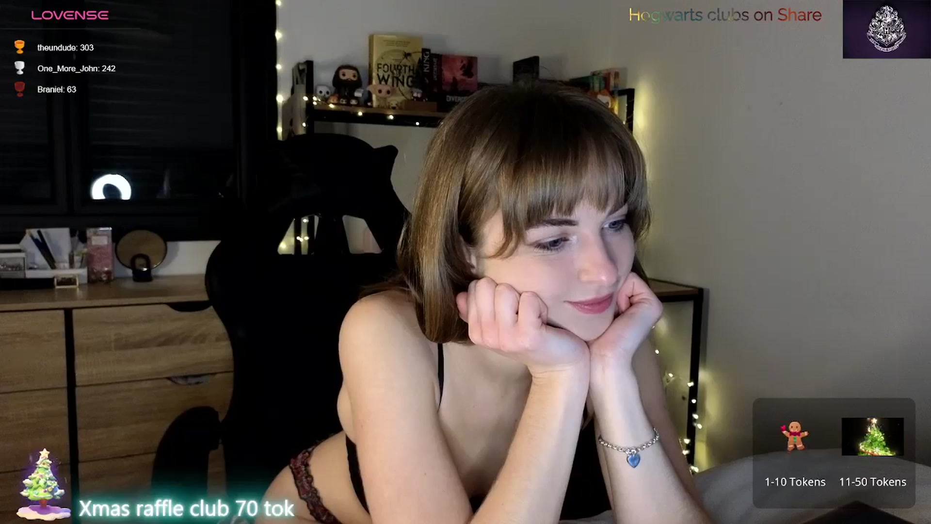 Gallery image thumbnail from Aliannaa's myfreecams stream on, 12/28/2023, 19:05 image 13 of 20