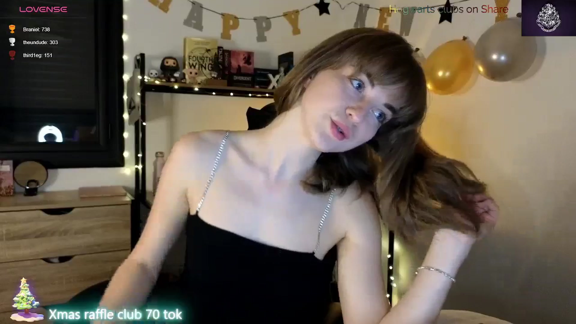 Gallery image thumbnail from Aliannaa's myfreecams stream on, 12/29/2023, 19:16 image 18 of 20