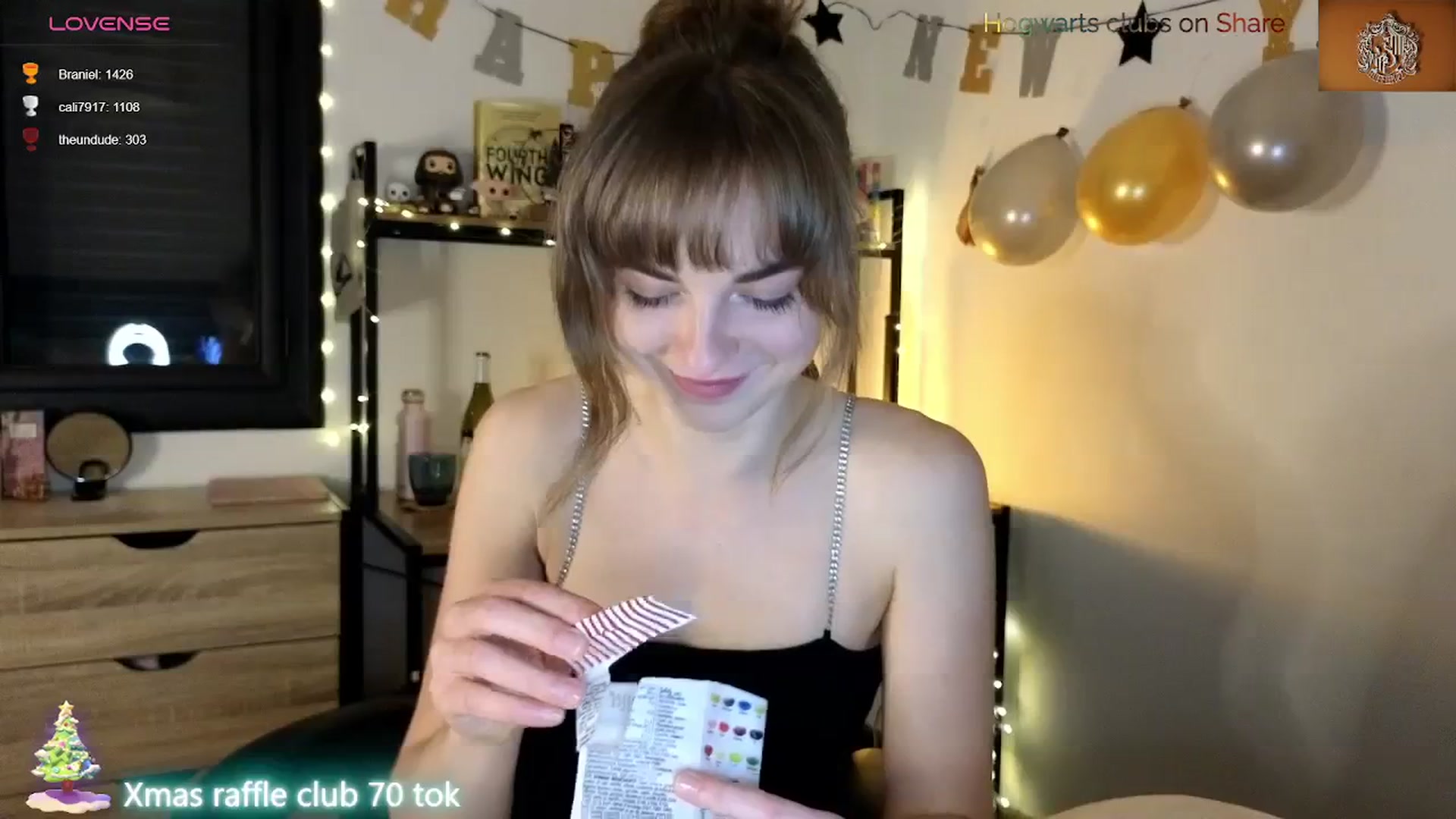 Gallery image thumbnail from Aliannaa's myfreecams stream on, 12/29/2023, 19:52 image 17 of 20