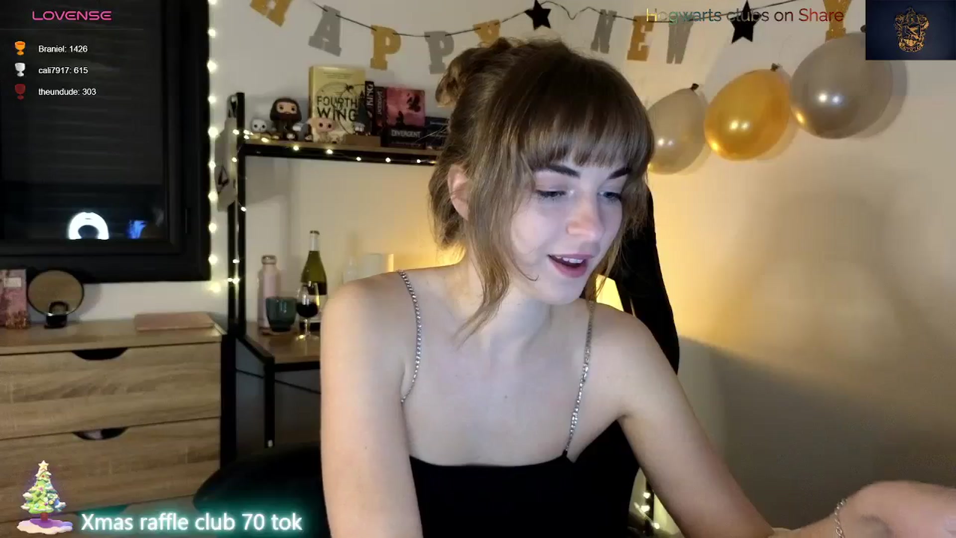 Gallery image thumbnail from Aliannaa's myfreecams stream on, 12/29/2023, 19:52 image 12 of 20