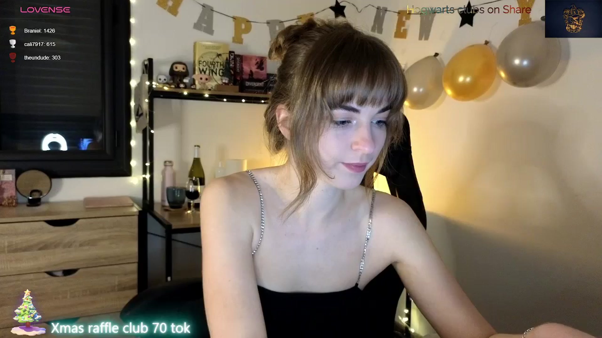 Gallery image thumbnail from Aliannaa's myfreecams stream on, 12/29/2023, 19:52 image 13 of 20