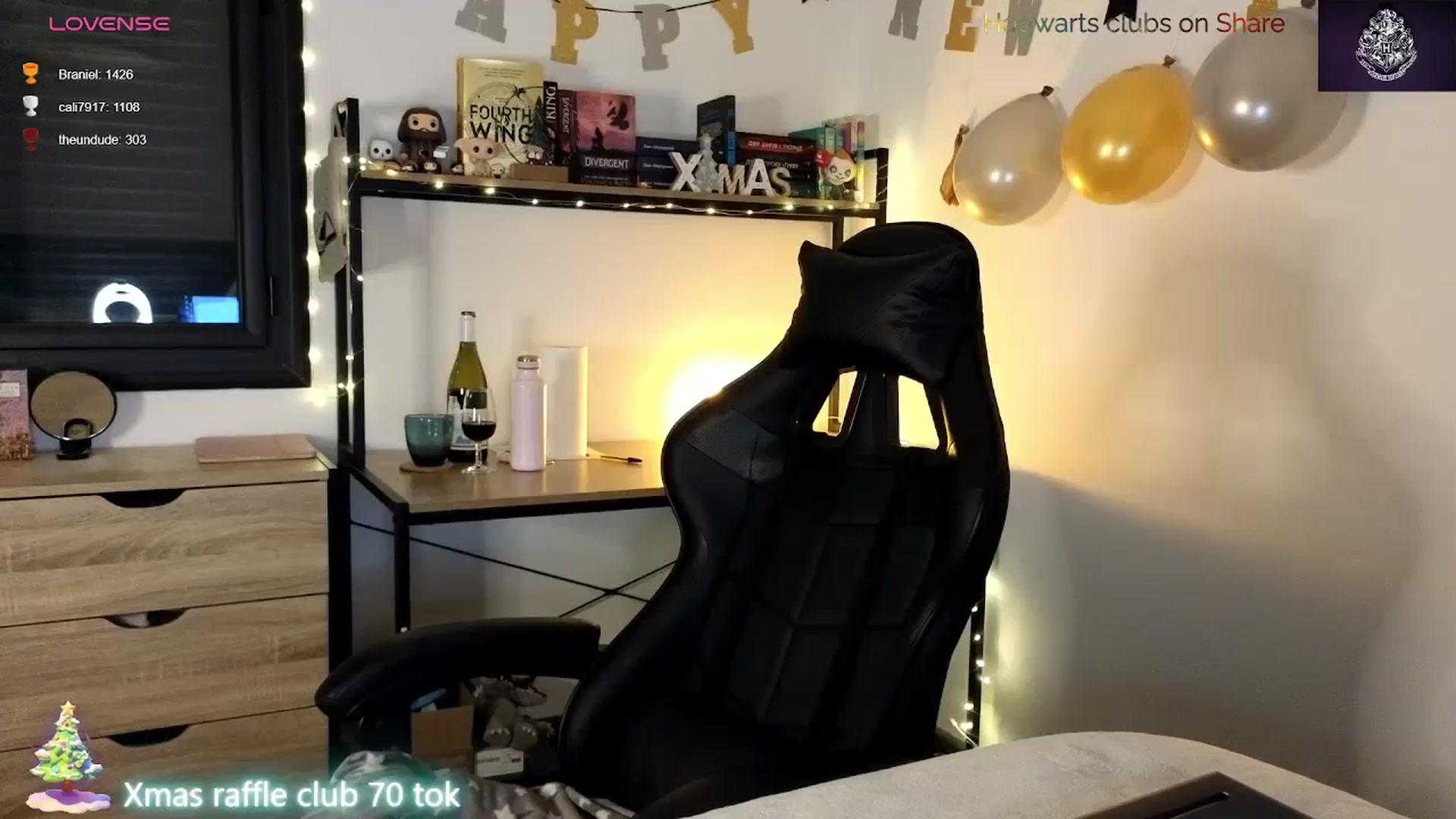 Gallery image thumbnail from Aliannaa's myfreecams stream on, 12/29/2023, 21:00 image 1 of 20