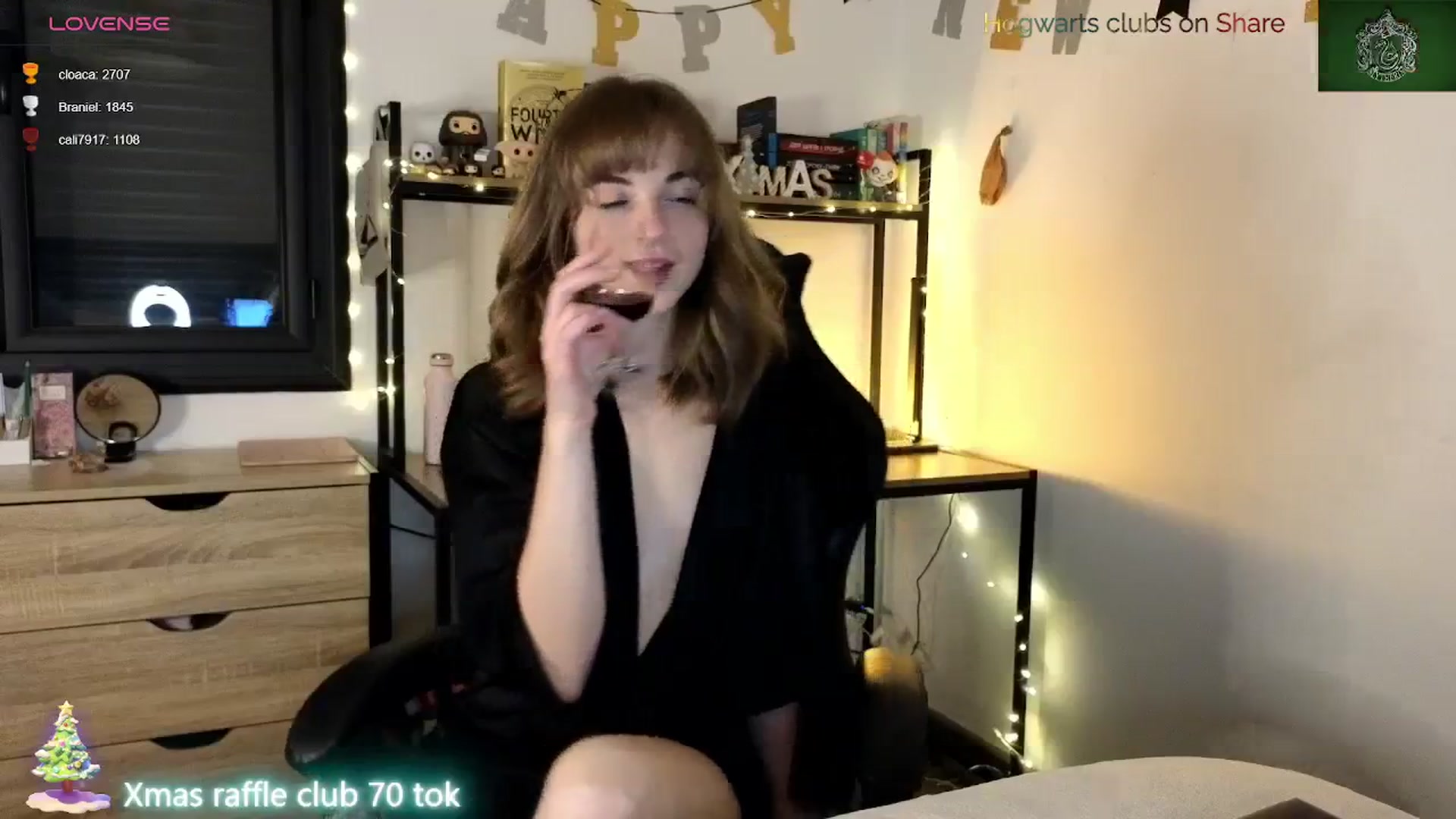 Gallery image thumbnail from Aliannaa's myfreecams stream on, 12/29/2023, 21:00 image 19 of 20