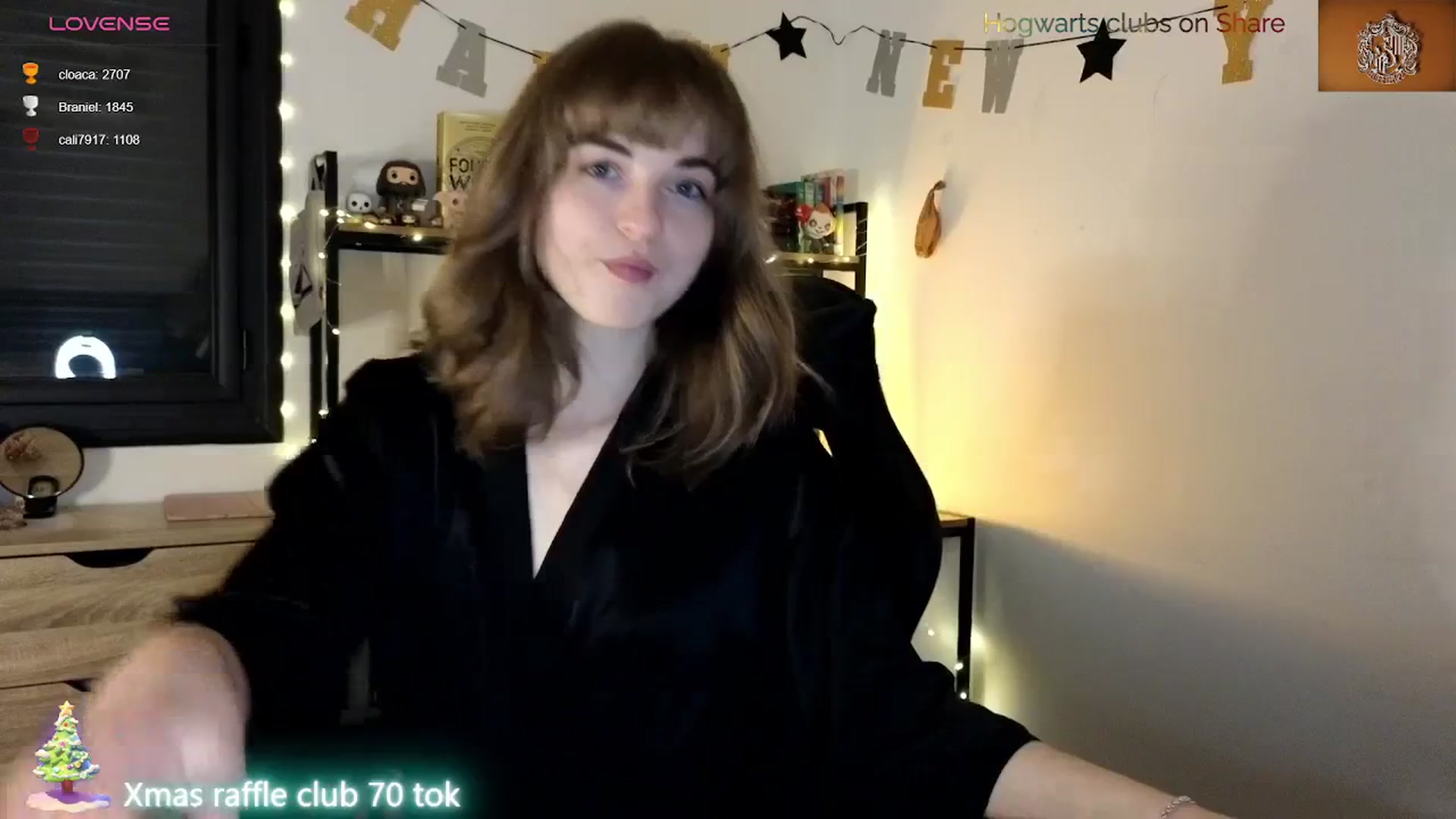 Gallery image thumbnail from Aliannaa's myfreecams stream on, 12/29/2023, 21:00 image 20 of 20