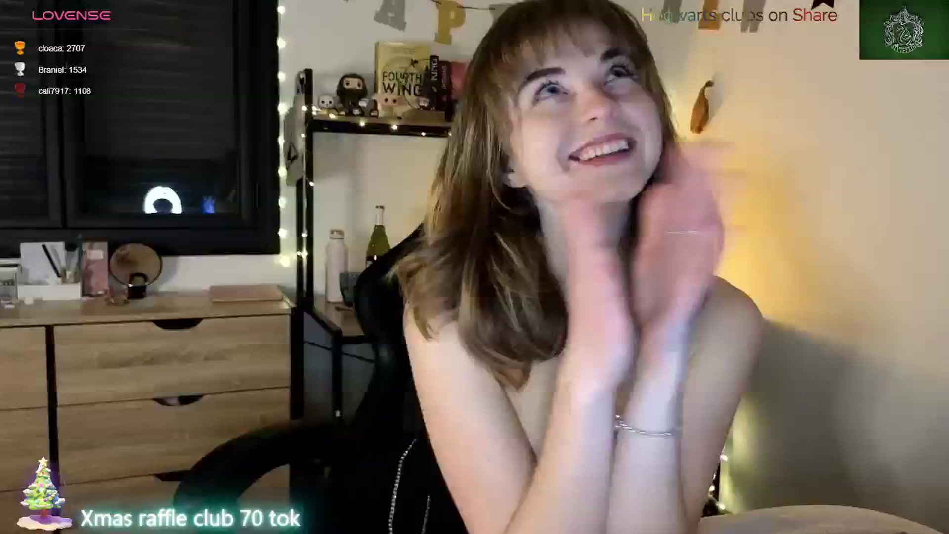 Gallery image thumbnail from Aliannaa's myfreecams stream on, 12/29/2023, 21:00 image 11 of 20