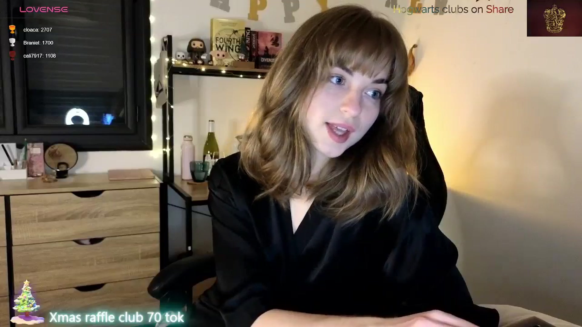 Gallery image thumbnail from Aliannaa's myfreecams stream on, 12/29/2023, 21:00 image 15 of 20