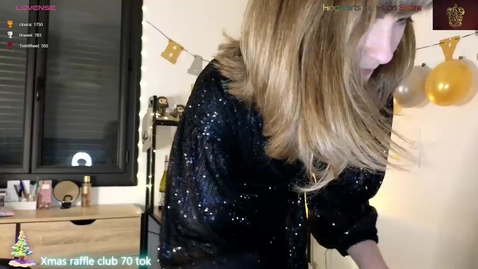 Gallery image thumbnail from Aliannaa's myfreecams stream on, 12/30/2023, 19:00 image 18 of 20