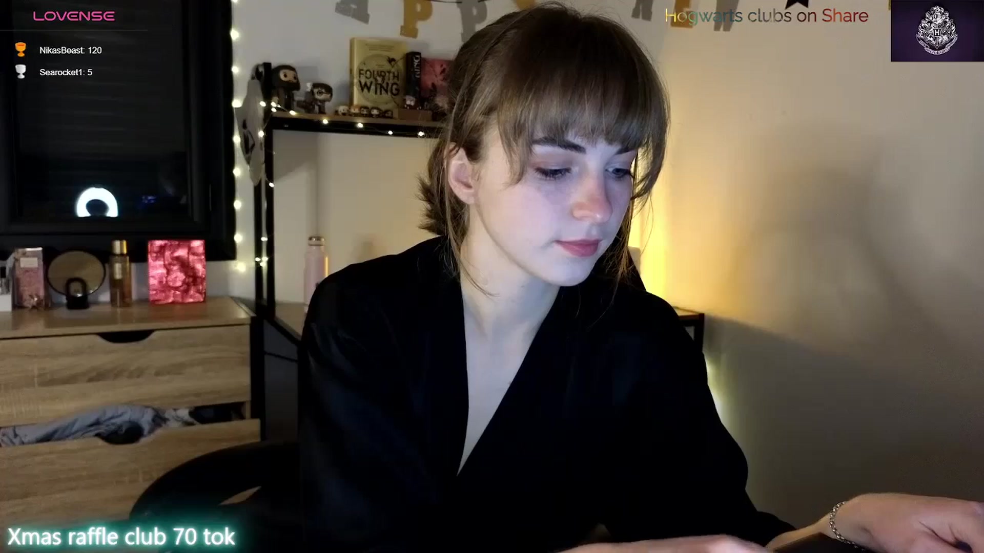 Gallery image thumbnail from Aliannaa's myfreecams stream on, 01/03/2024, 18:20 image 16 of 20