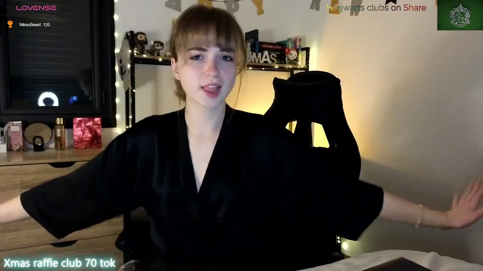 Gallery image thumbnail from Aliannaa's myfreecams stream on, 01/03/2024, 18:20 image 5 of 20