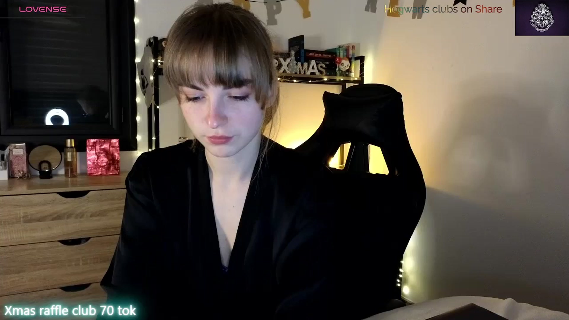 Gallery image thumbnail from Aliannaa's myfreecams stream on, 01/03/2024, 18:20 image 2 of 20