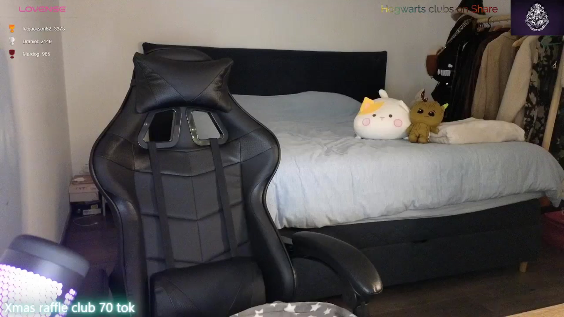 Gallery image thumbnail from Aliannaa's myfreecams stream on, 01/04/2024, 21:47 image 5 of 20