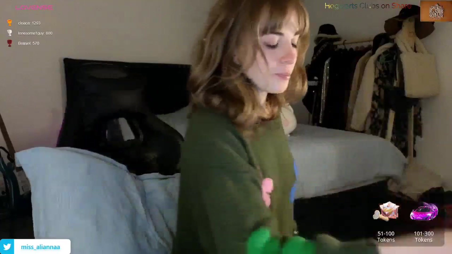 Gallery image thumbnail from Aliannaa's myfreecams stream on, 01/07/2024, 21:24 image 10 of 20