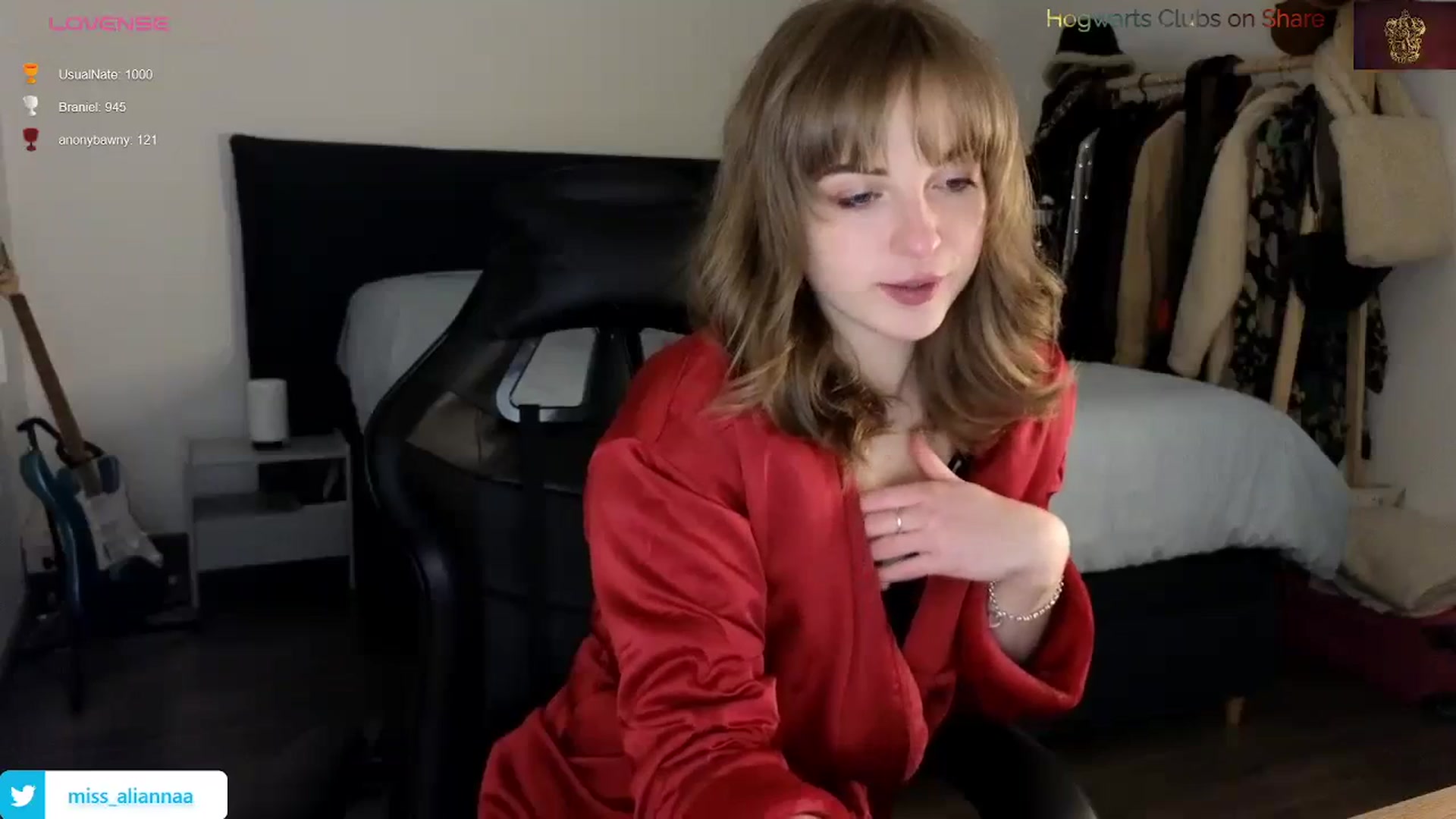 Gallery image thumbnail from Aliannaa's myfreecams stream on, 01/08/2024, 21:52 image 9 of 20