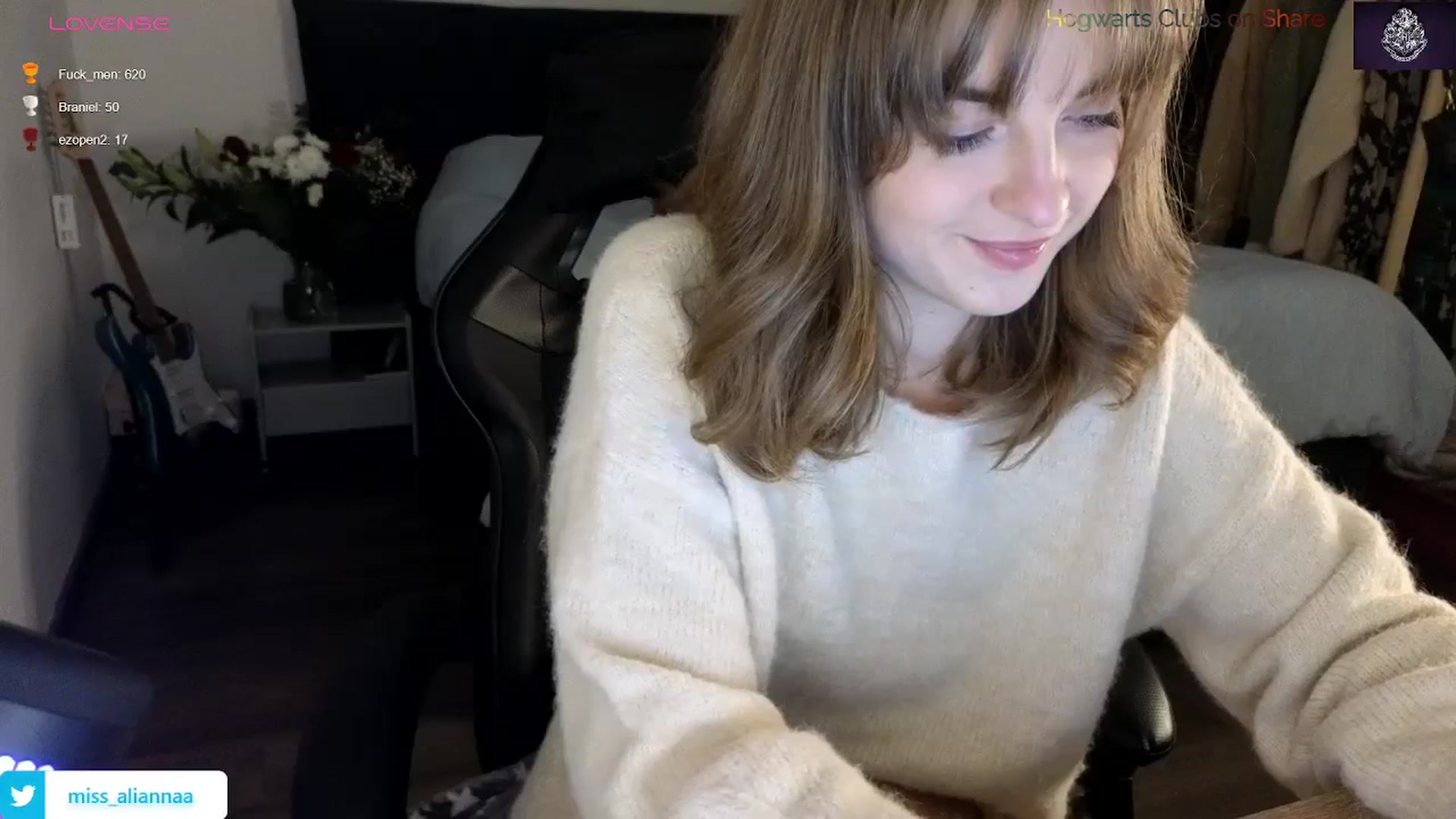 Gallery image thumbnail from Aliannaa's myfreecams stream on, 01/10/2024, 20:58 image 2 of 20