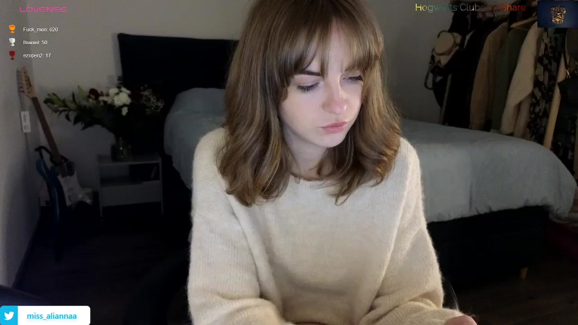 Gallery image thumbnail from Aliannaa's myfreecams stream on, 01/10/2024, 20:58 image 3 of 20