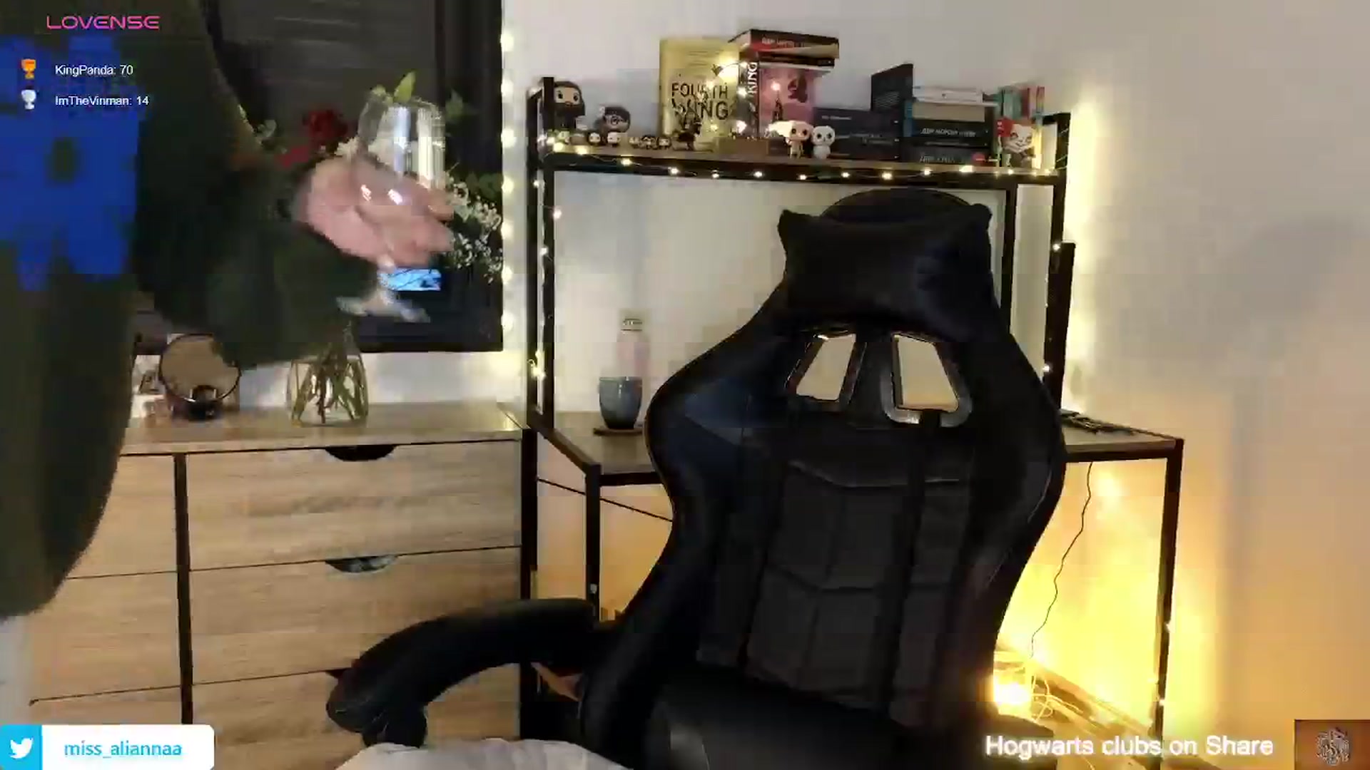 Gallery image thumbnail from Aliannaa's myfreecams stream on, 01/15/2024, 17:48 image 14 of 20