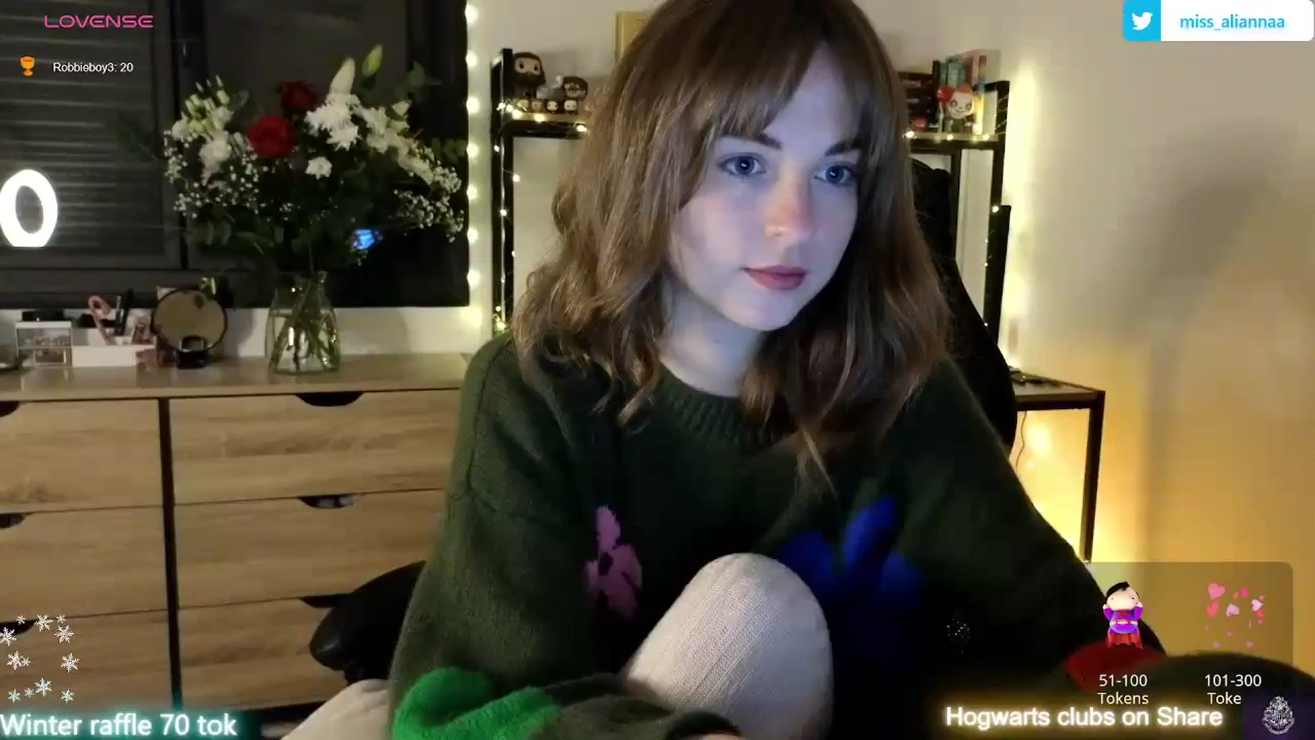 Gallery image thumbnail from Aliannaa's myfreecams stream on, 01/15/2024, 19:21 image 1 of 20