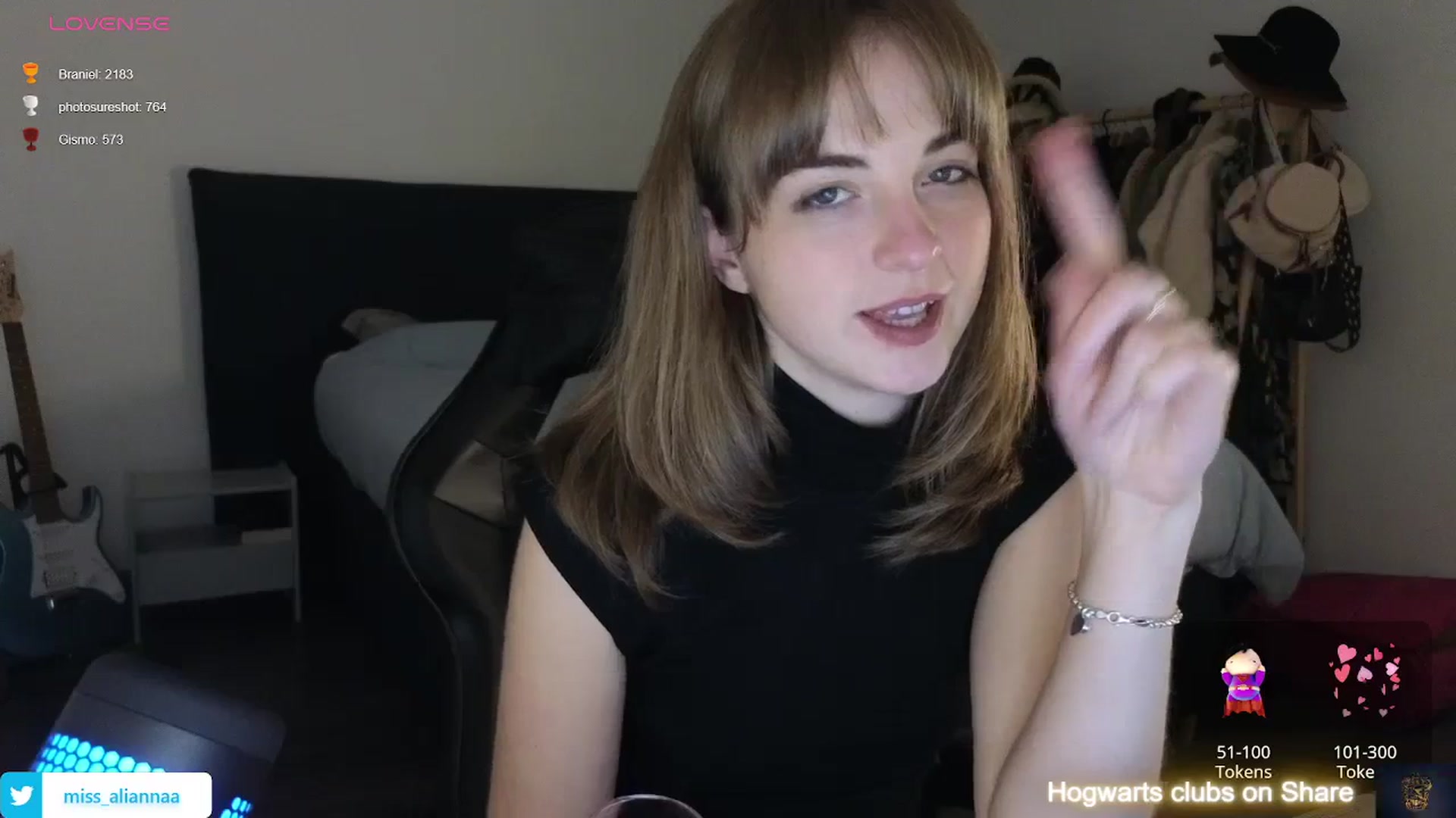 Gallery image thumbnail from Aliannaa's myfreecams stream on, 01/21/2024, 21:47 image 16 of 20