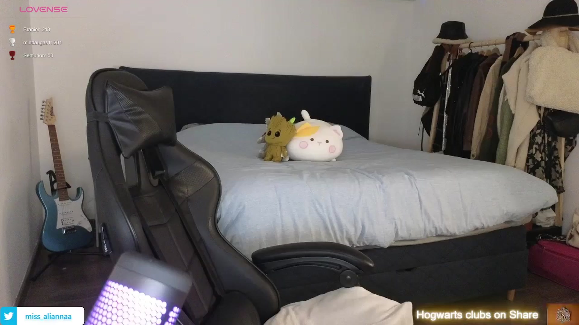 Gallery image thumbnail from Aliannaa's myfreecams stream on, 01/25/2024, 19:19 image 20 of 20