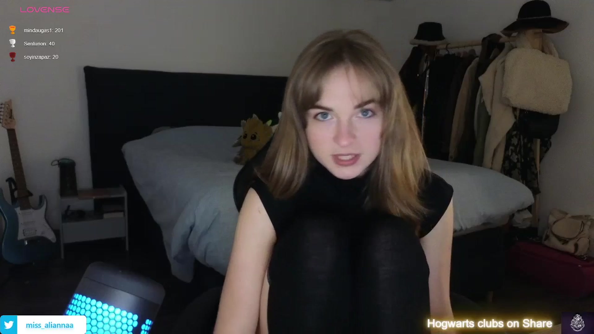 Gallery image thumbnail from Aliannaa's myfreecams stream on, 01/25/2024, 19:19 image 3 of 20