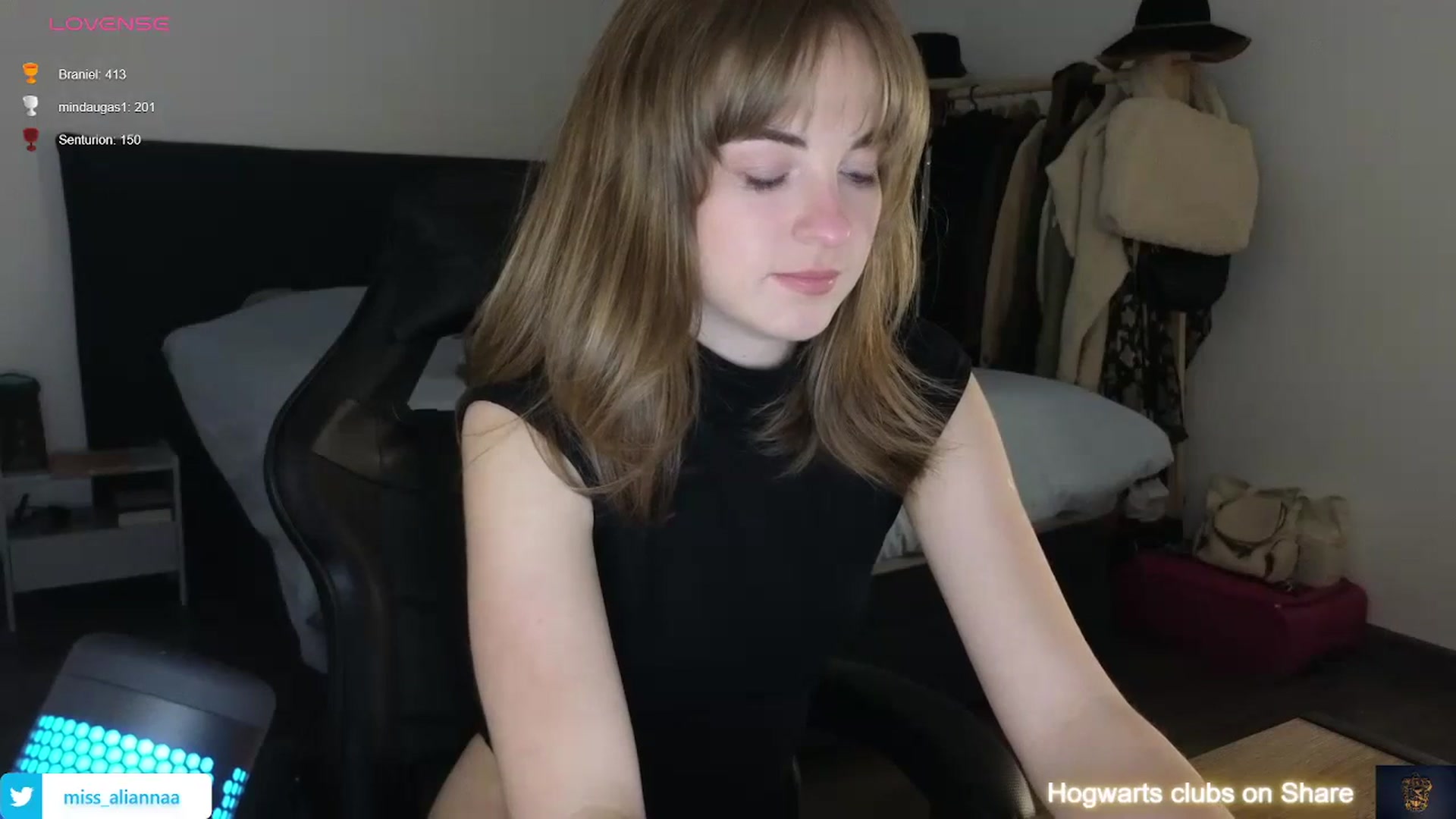 Gallery image thumbnail from Aliannaa's myfreecams stream on, 01/25/2024, 20:19 image 12 of 20