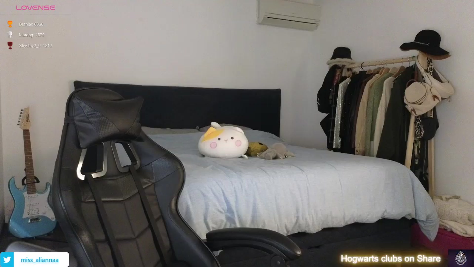Gallery image thumbnail from Aliannaa's myfreecams stream on, 01/30/2024, 21:05 image 19 of 20