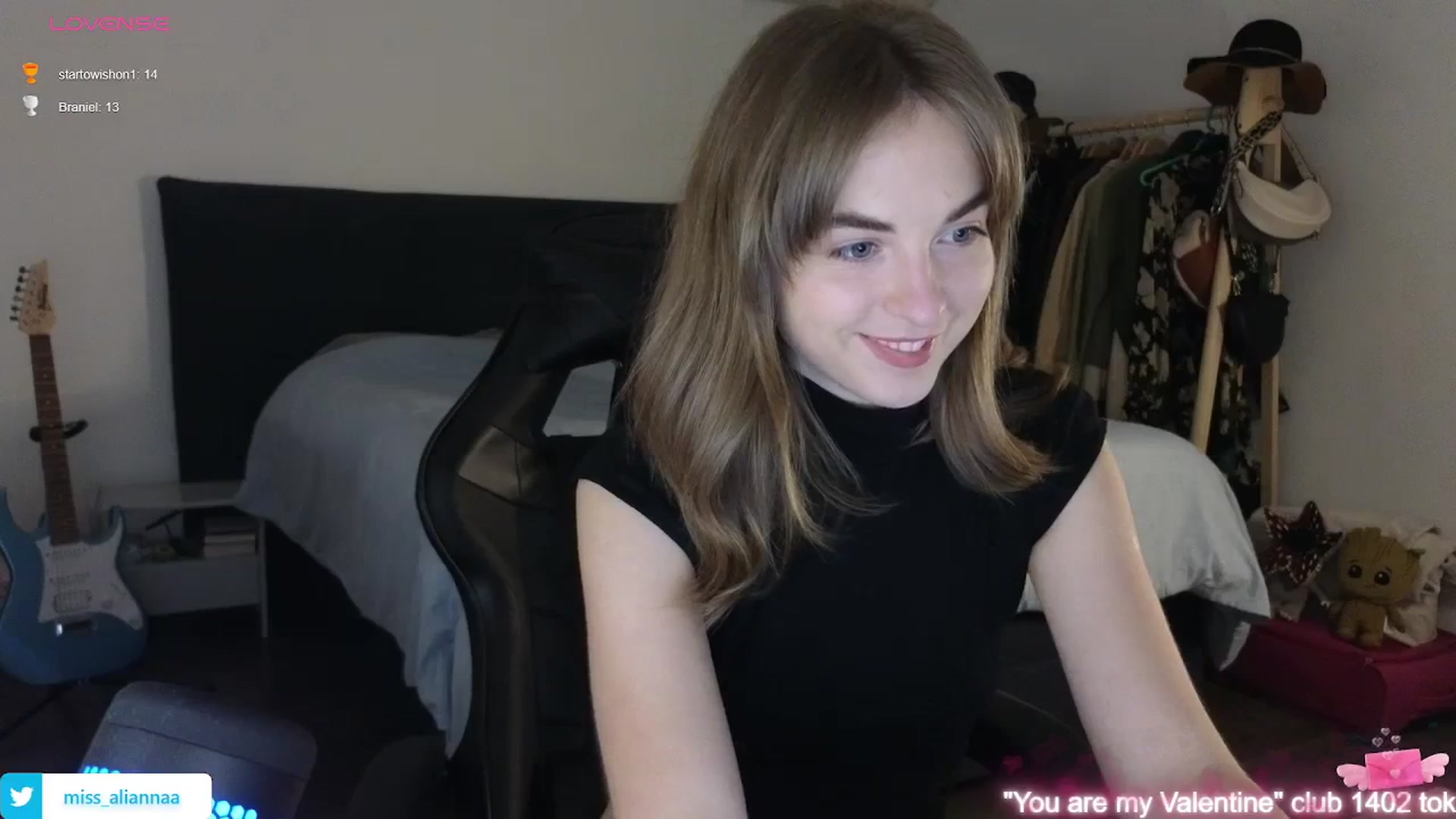 Gallery image thumbnail from Aliannaa's myfreecams stream on, 02/06/2024, 20:35 image 2 of 20