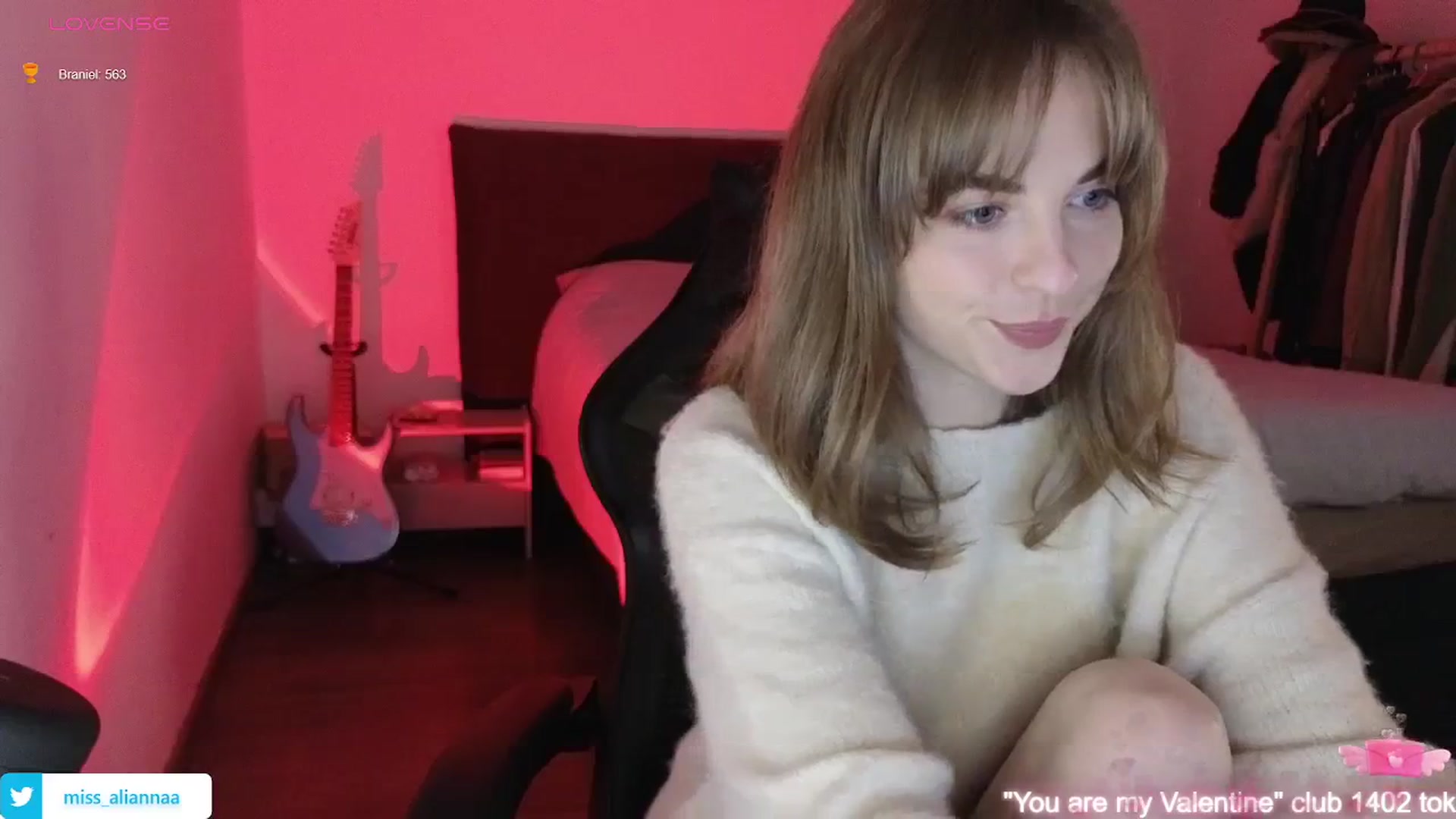Gallery image thumbnail from Aliannaa's myfreecams stream on, 02/12/2024, 20:13 image 12 of 20