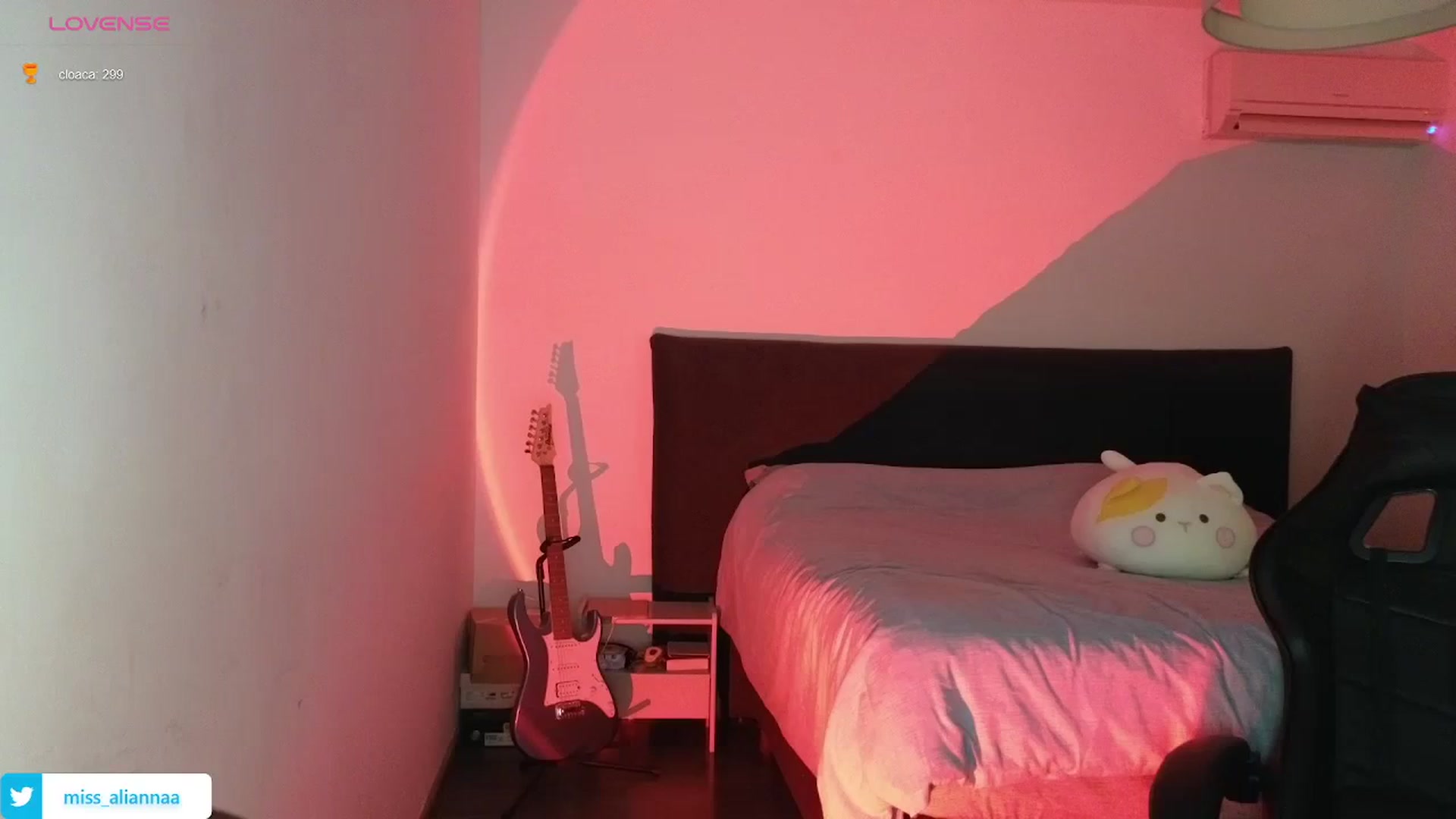 Gallery image thumbnail from Aliannaa's myfreecams stream on, 02/17/2024, 19:40 image 9 of 20