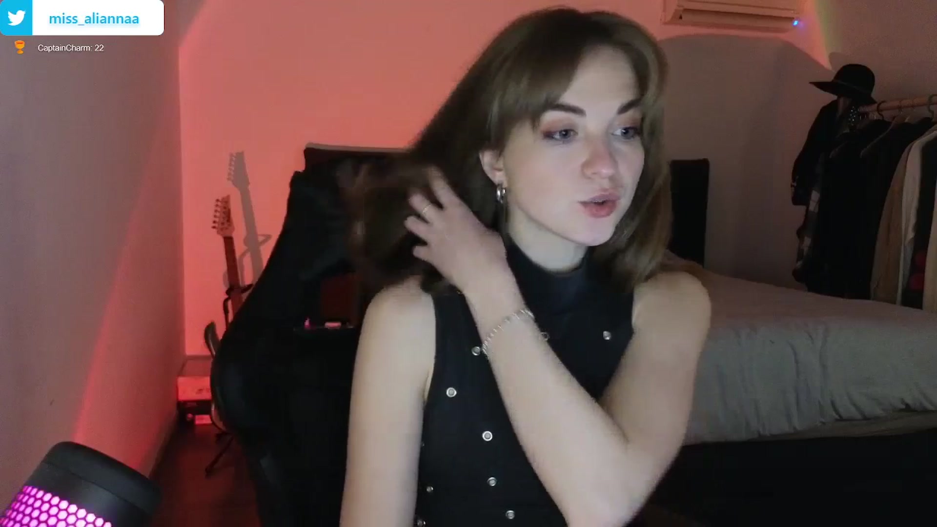 Gallery image thumbnail from Aliannaa's myfreecams stream on, 02/22/2024, 20:10 image 6 of 20