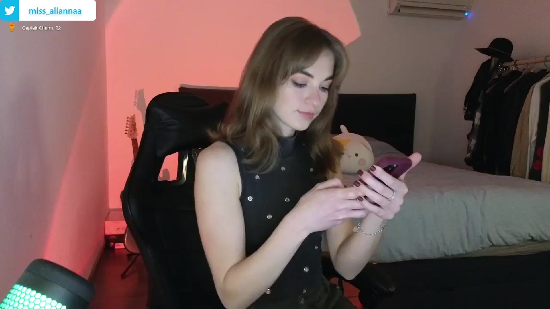 Gallery image thumbnail from Aliannaa's myfreecams stream on, 02/22/2024, 20:10 image 4 of 20