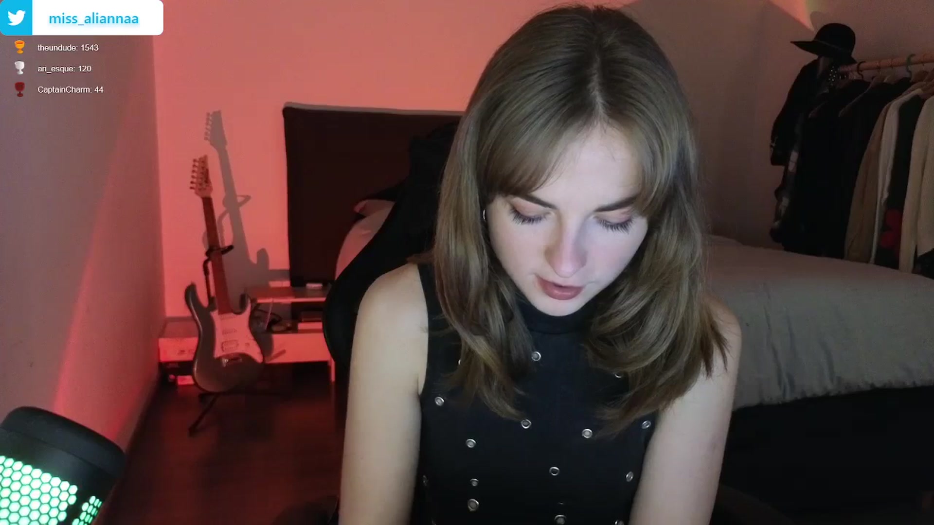 Gallery image thumbnail from Aliannaa's myfreecams stream on, 02/22/2024, 20:52 image 11 of 20