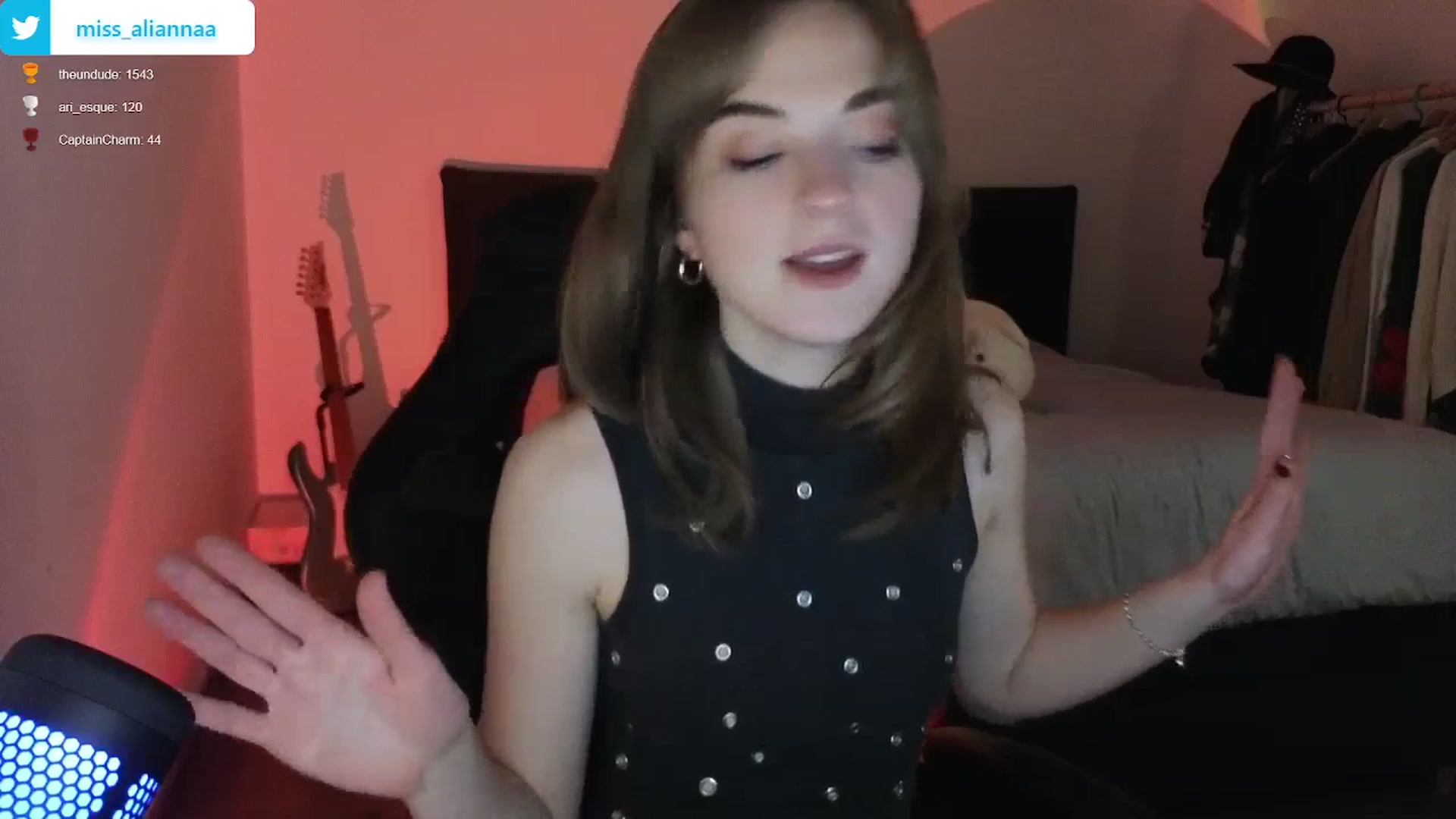 Gallery image thumbnail from Aliannaa's myfreecams stream on, 02/22/2024, 20:52 image 9 of 20