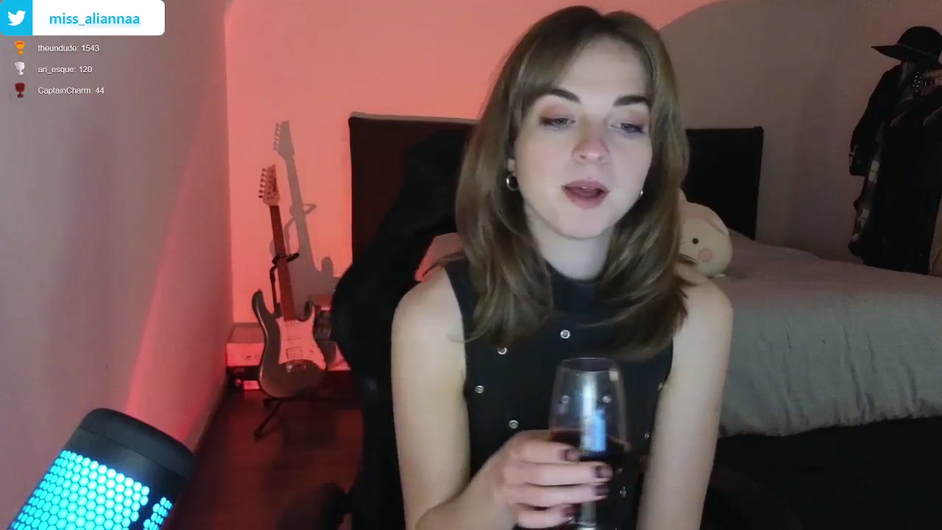 Gallery image thumbnail from Aliannaa's myfreecams stream on, 02/22/2024, 20:52 image 19 of 20