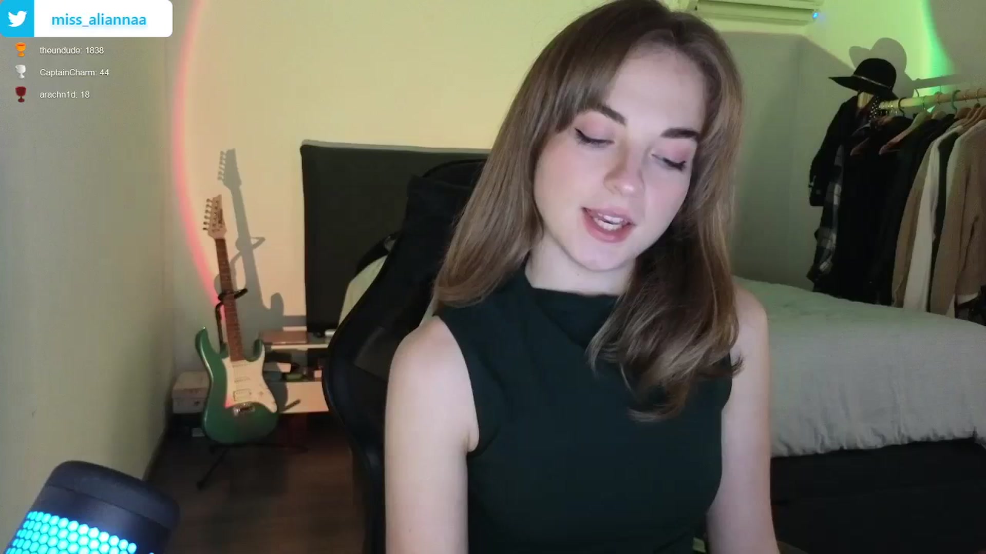 Gallery image thumbnail from Aliannaa's myfreecams stream on, 02/23/2024, 19:39 image 14 of 20