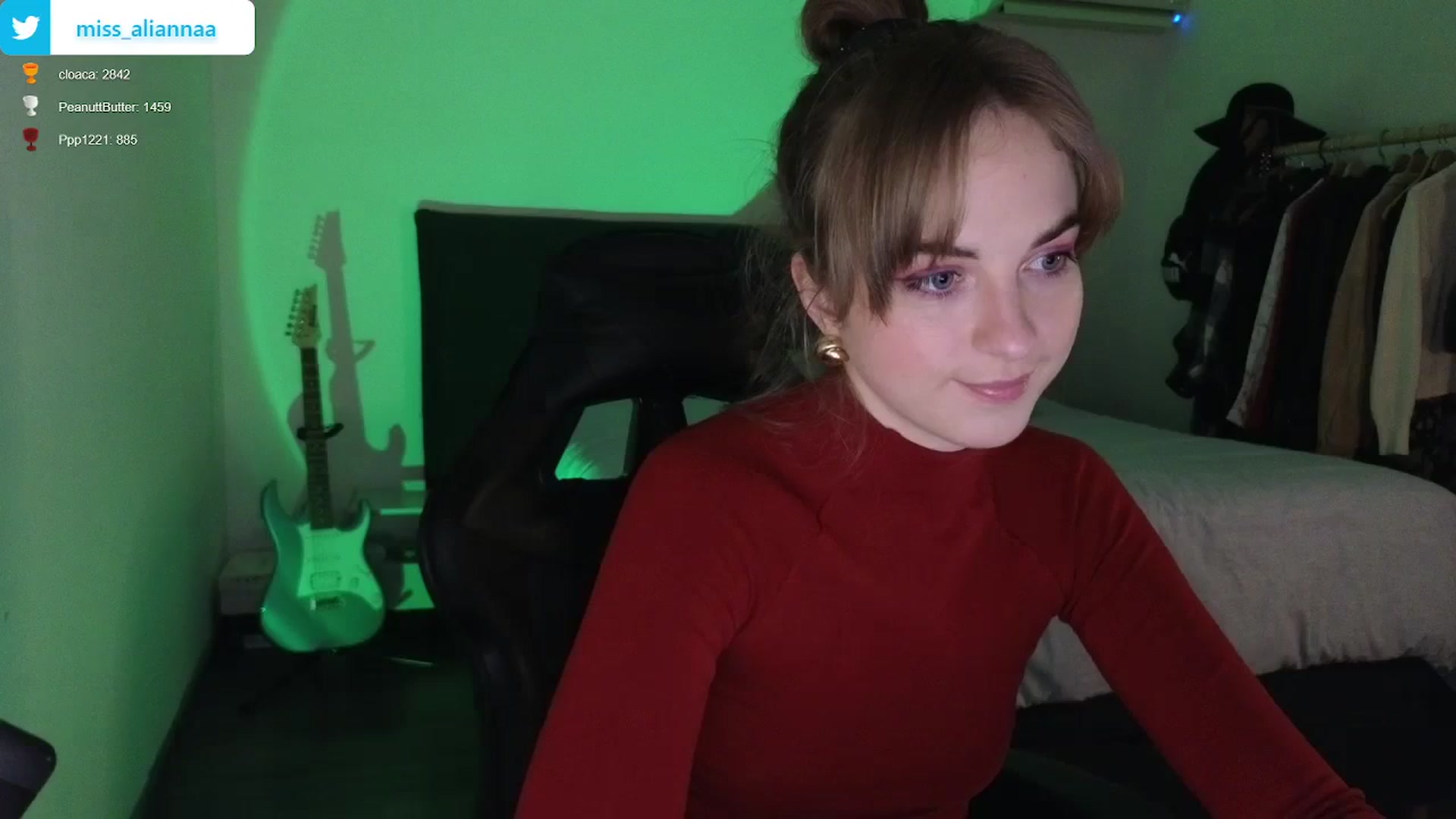 Gallery image thumbnail from Aliannaa's myfreecams stream on, 03/07/2024, 20:14 image 14 of 20