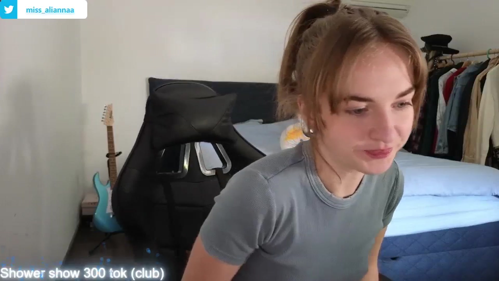 Gallery image thumbnail from Aliannaa's myfreecams stream on, 03/17/2024, 13:32 image 7 of 20
