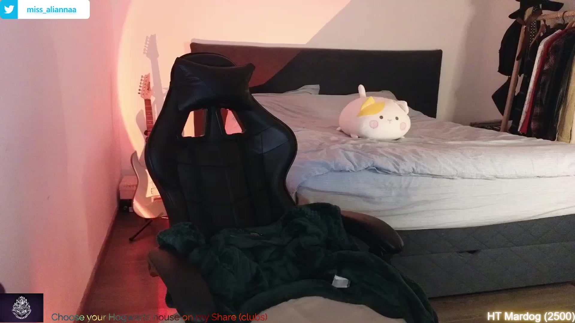 Gallery image thumbnail from Aliannaa's myfreecams stream on, 03/21/2024, 20:34 image 10 of 20