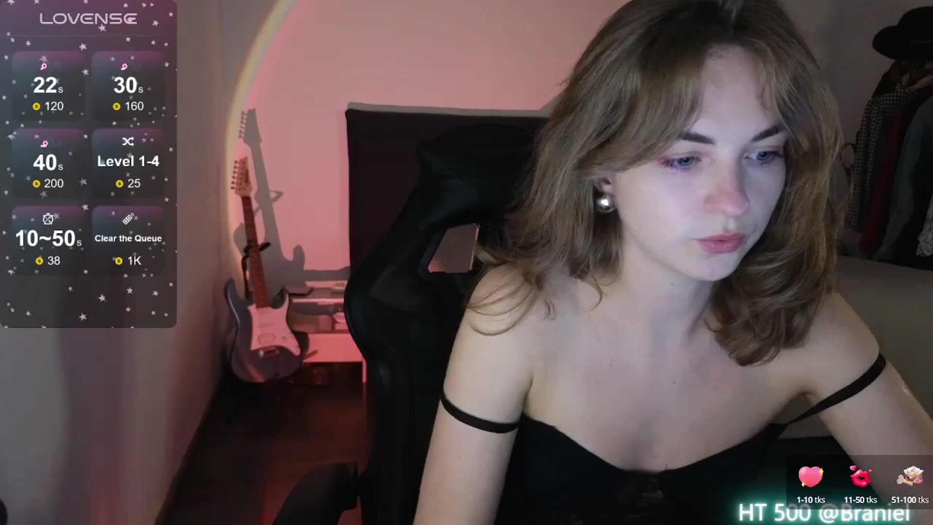 Gallery image thumbnail from Aliannaa's myfreecams stream on, 05/10/2024, 20:35 image 2 of 20