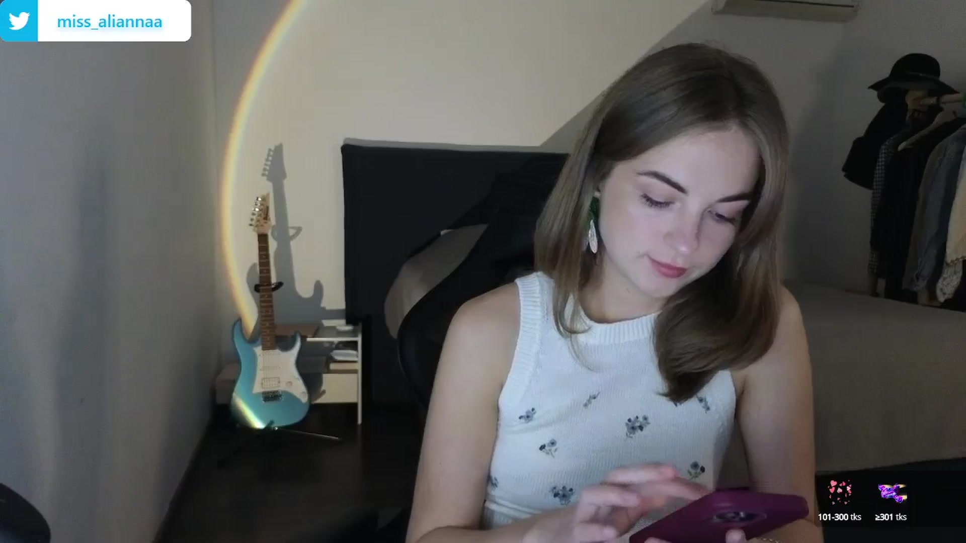 Gallery image thumbnail from Aliannaa's myfreecams stream on, 05/11/2024, 17:48 image 17 of 20