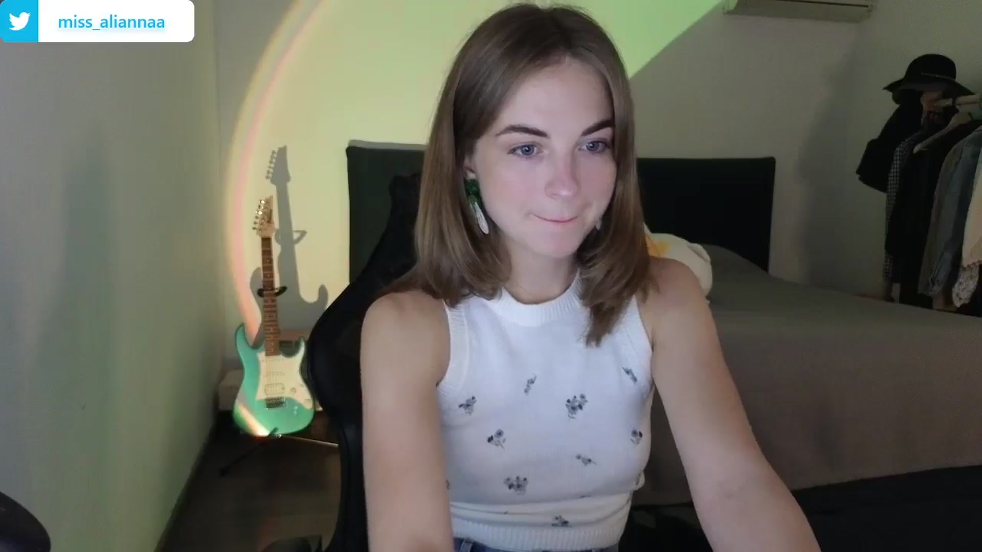 Gallery image thumbnail from Aliannaa's myfreecams stream on, 05/11/2024, 17:48 image 7 of 20
