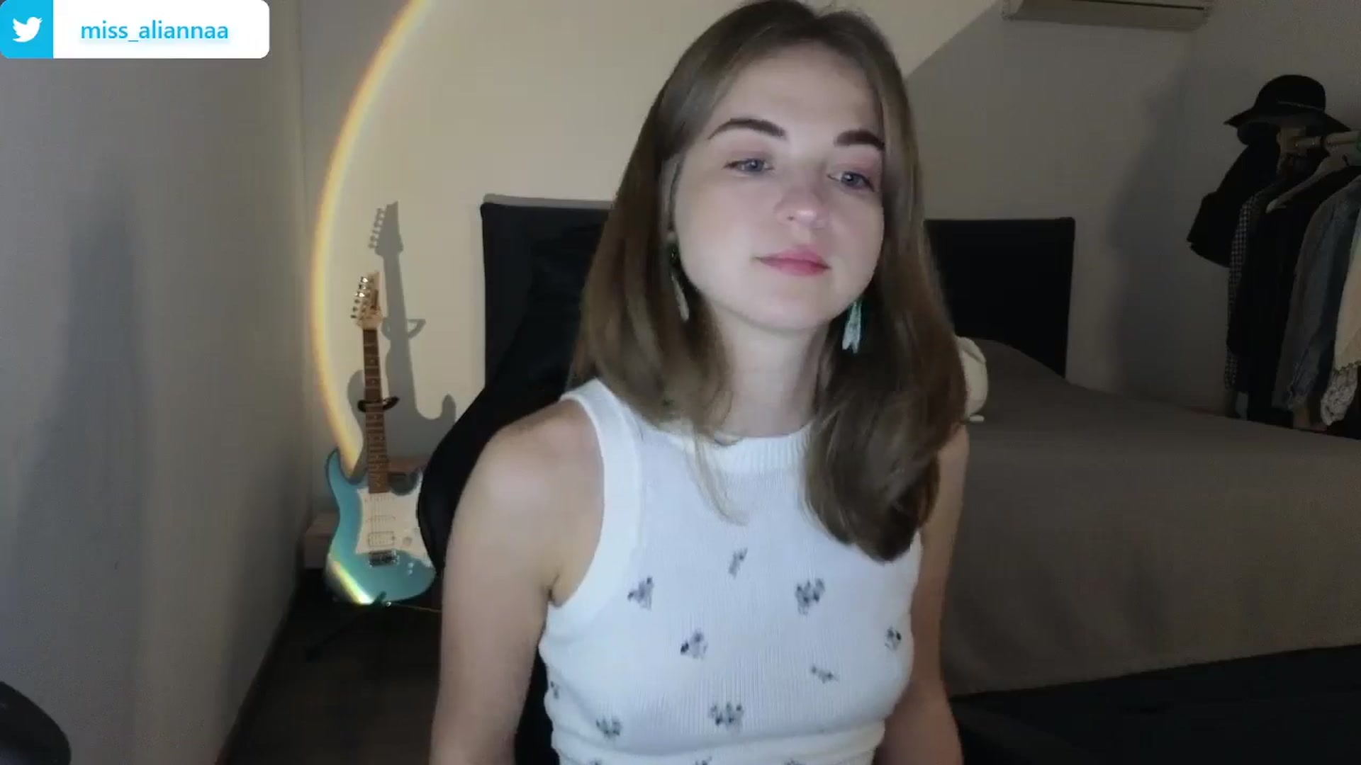 Gallery image thumbnail from Aliannaa's myfreecams stream on, 05/11/2024, 17:48 image 18 of 20