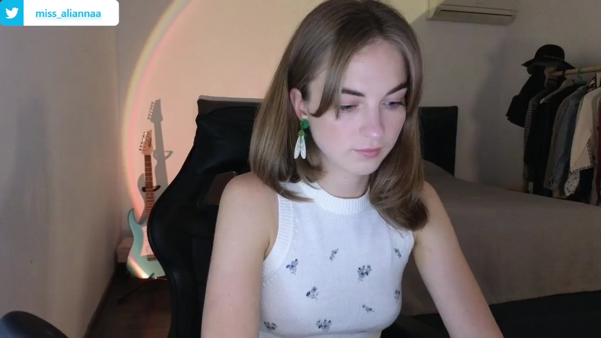 Gallery image thumbnail from Aliannaa's myfreecams stream on, 05/11/2024, 17:48 image 2 of 20