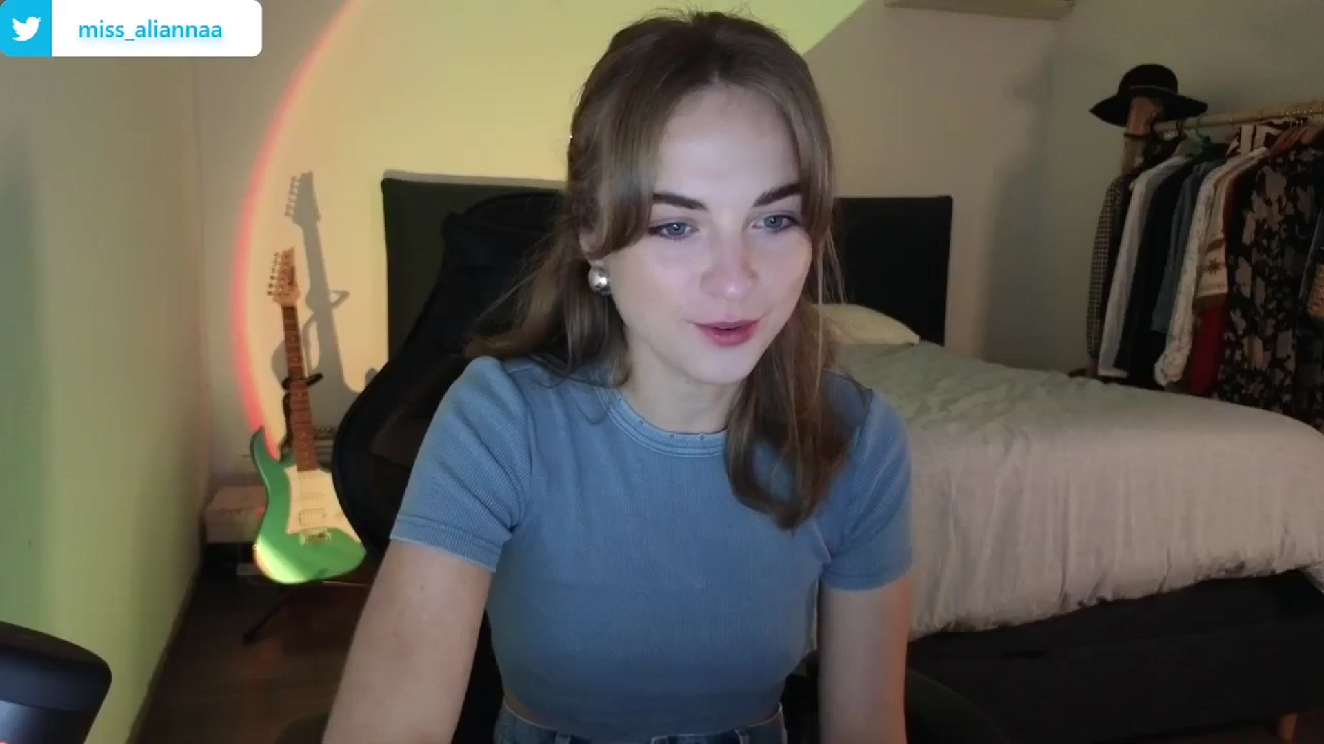 Gallery image thumbnail from Aliannaa's myfreecams stream on, 05/18/2024, 10:30 image 18 of 20