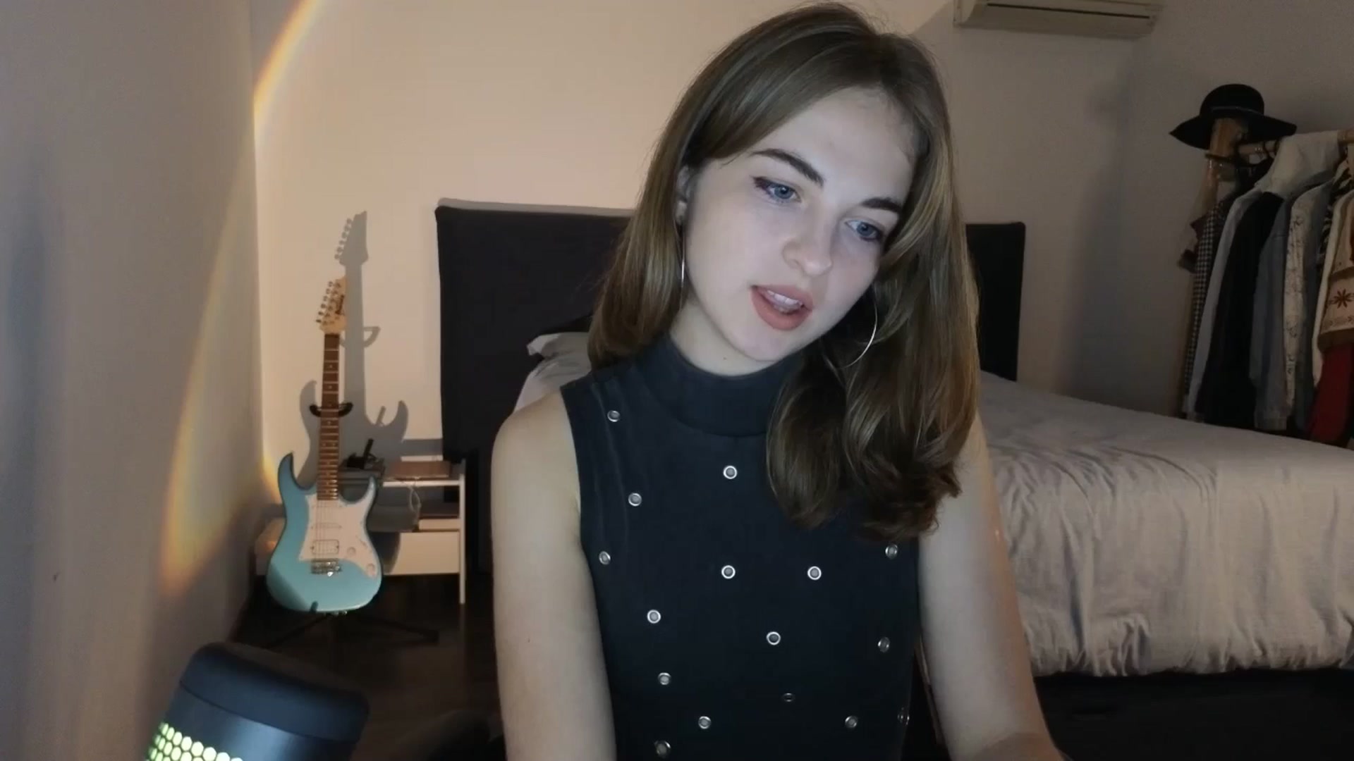 Gallery image thumbnail from Aliannaa's myfreecams stream on, 05/23/2024, 23:00 image 5 of 20