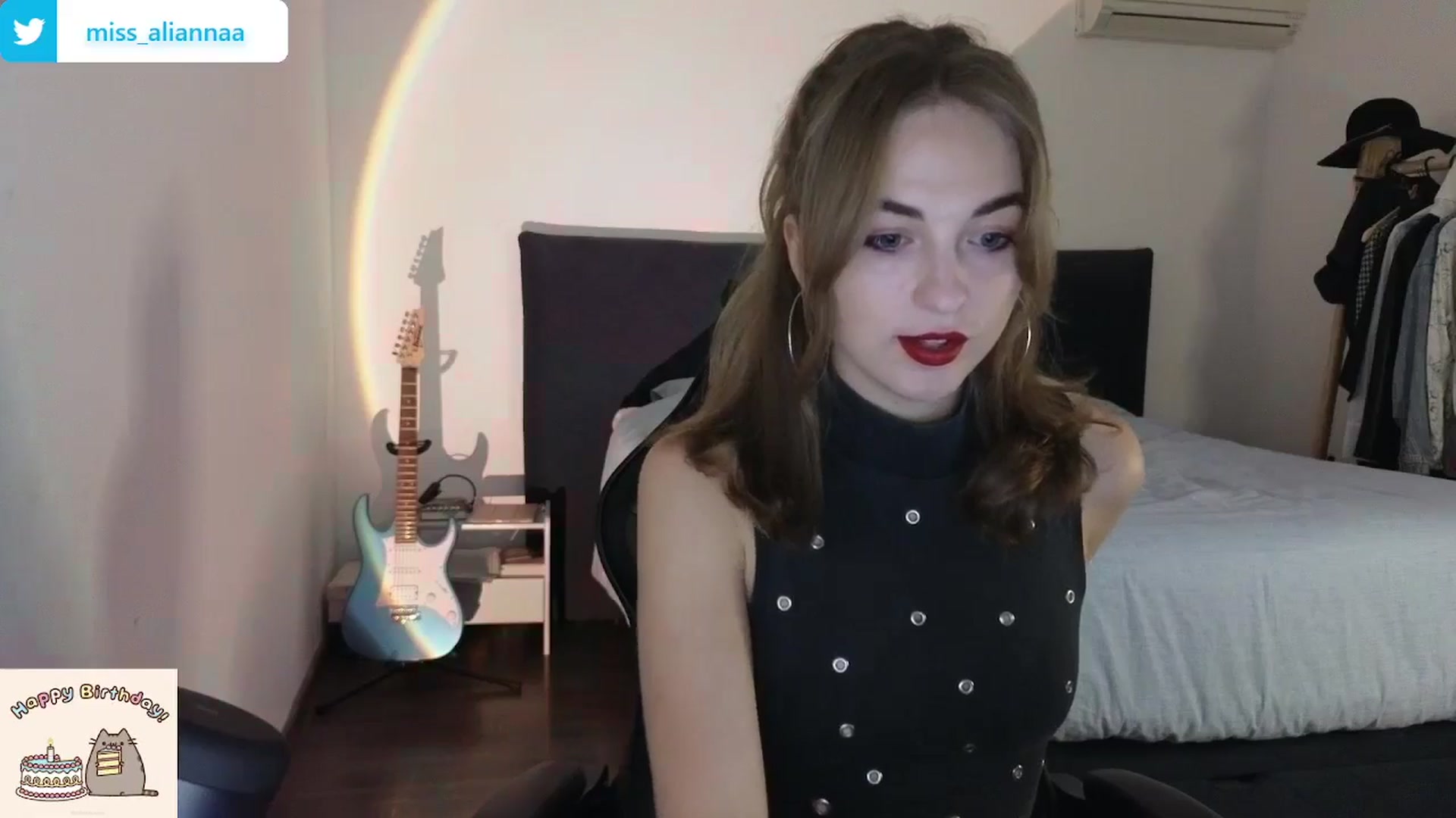 Gallery image thumbnail from Aliannaa's myfreecams stream on, 05/27/2024, 18:40 image 5 of 20