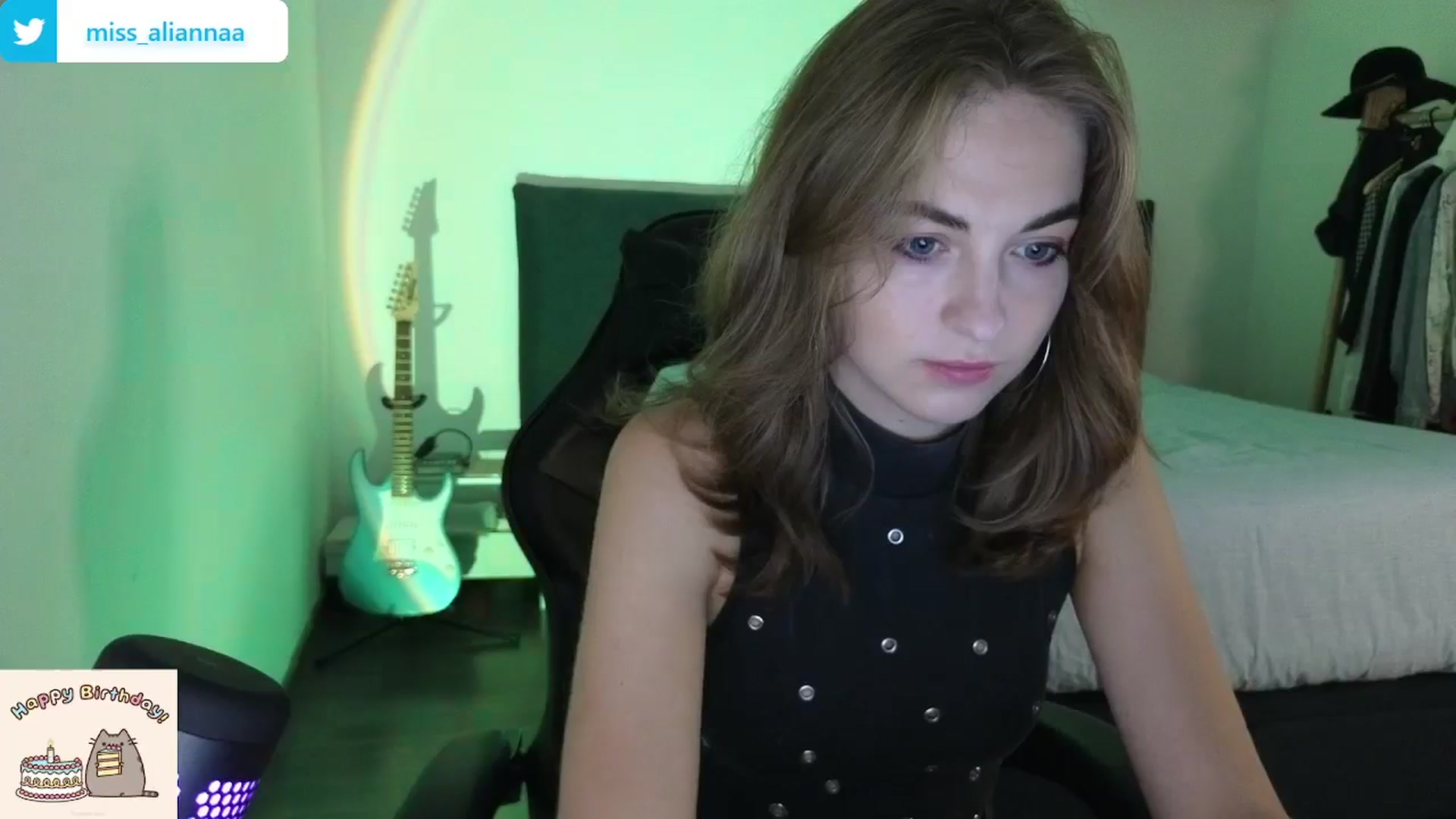 Gallery image thumbnail from Aliannaa's myfreecams stream on, 05/27/2024, 18:40 image 2 of 20
